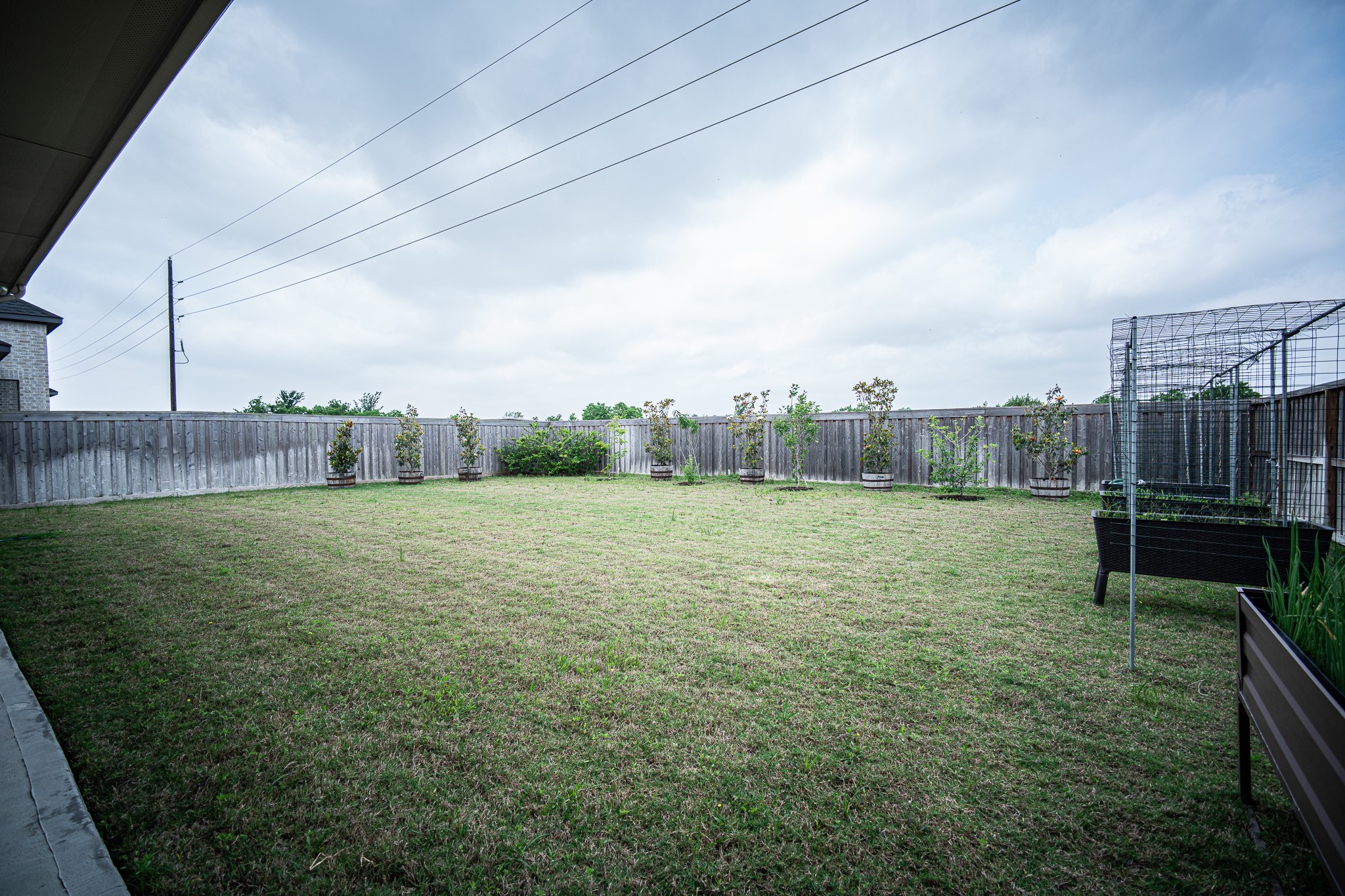 14207 Garibaldi Drive Property Photo 38