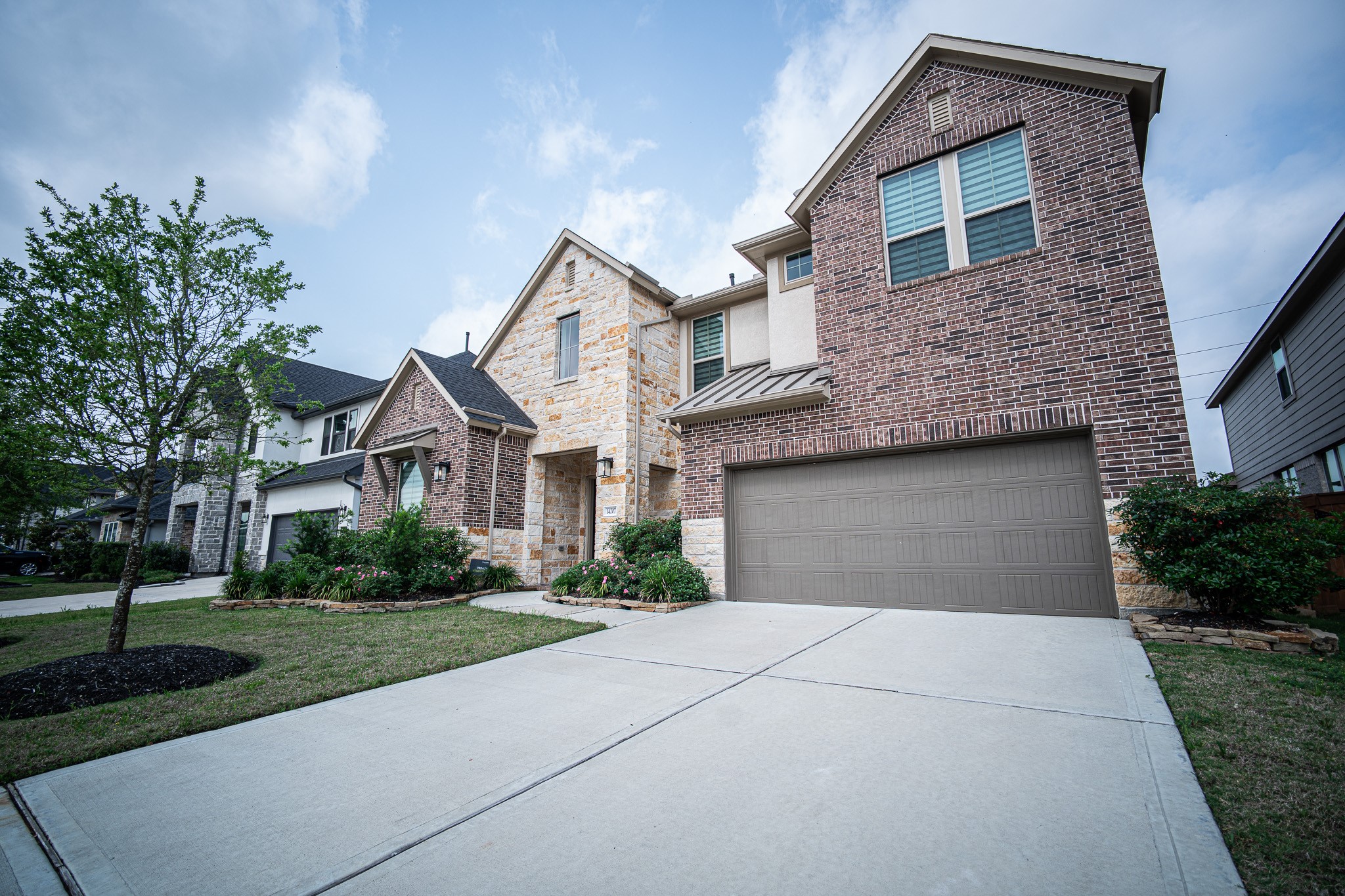14207 Garibaldi Drive Property Photo 46