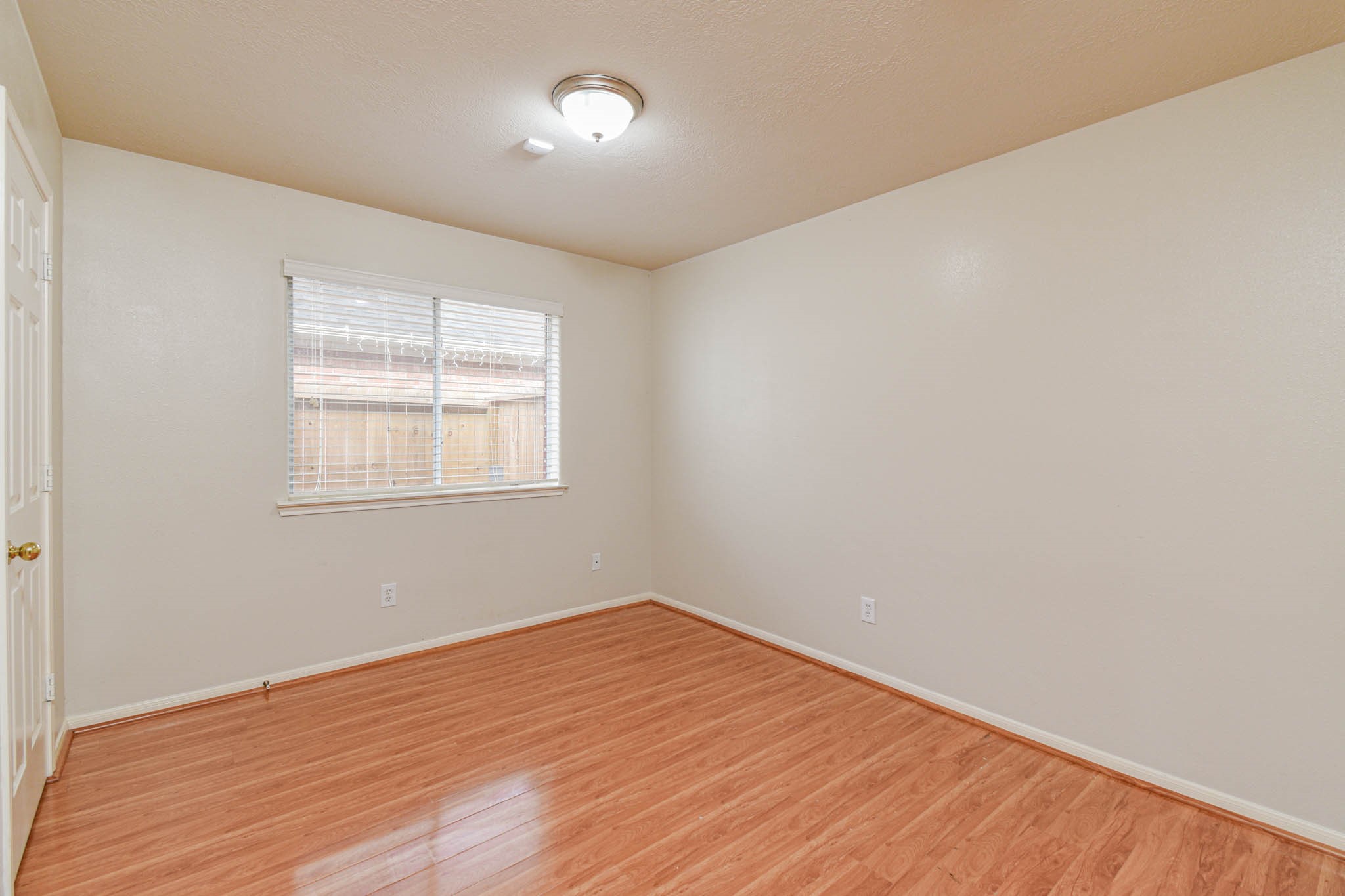 13735 Branford Greens Drive Property Photo 11