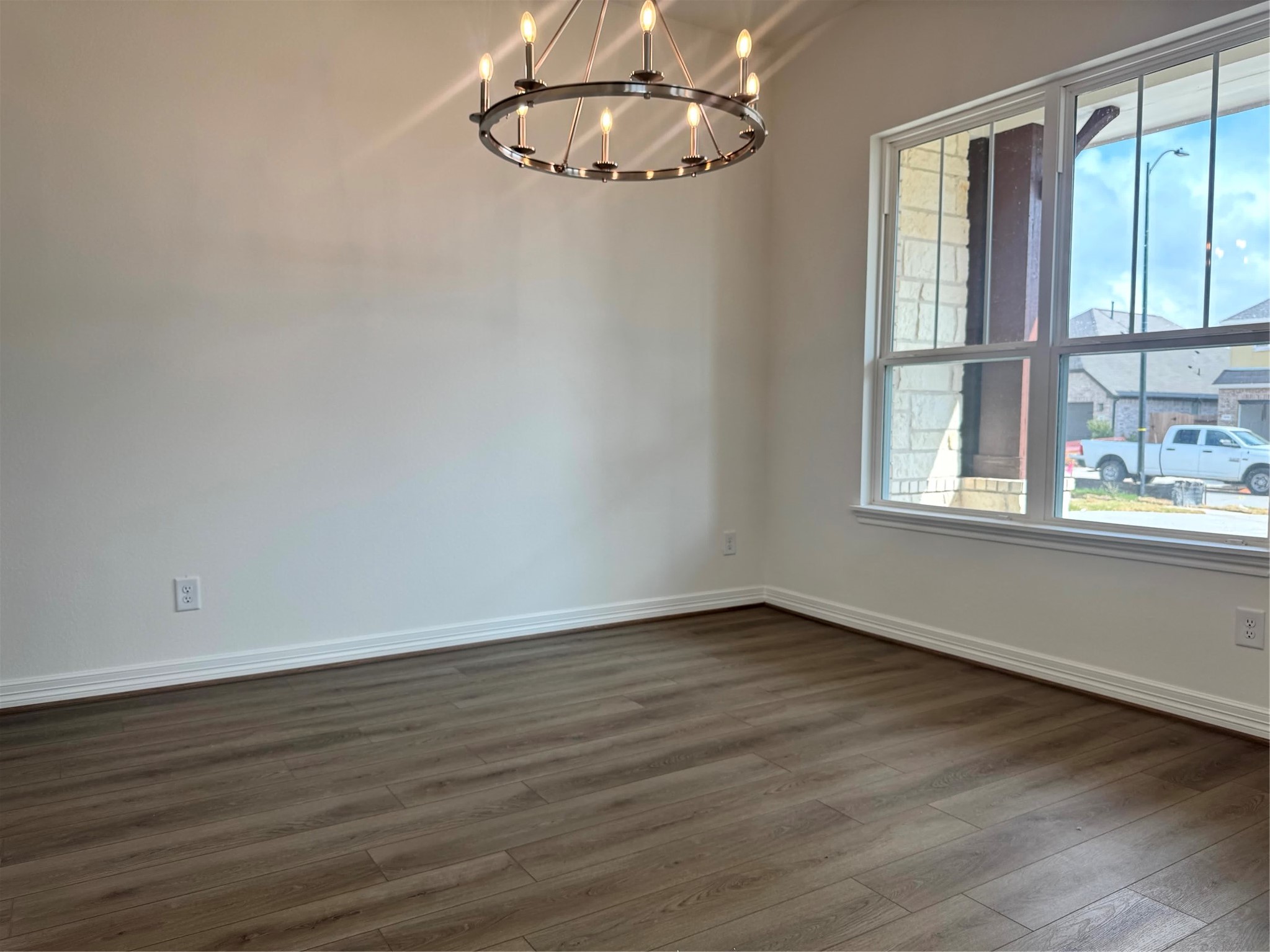 6107 Waterman Lake Lane Property Photo 11