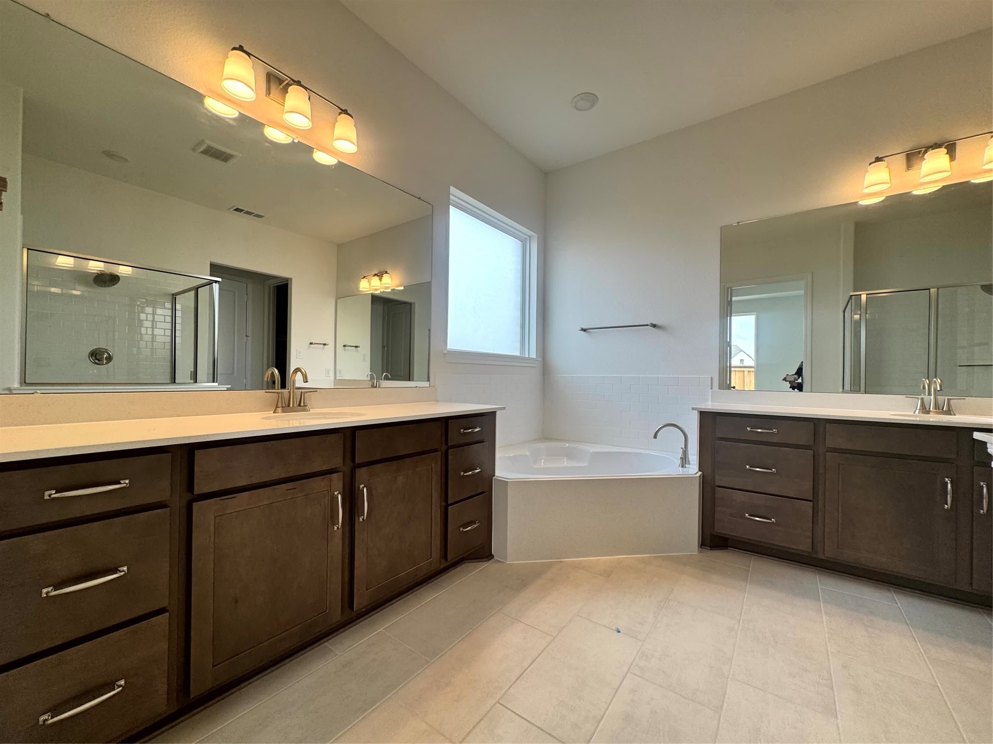 6107 Waterman Lake Lane Property Photo 21