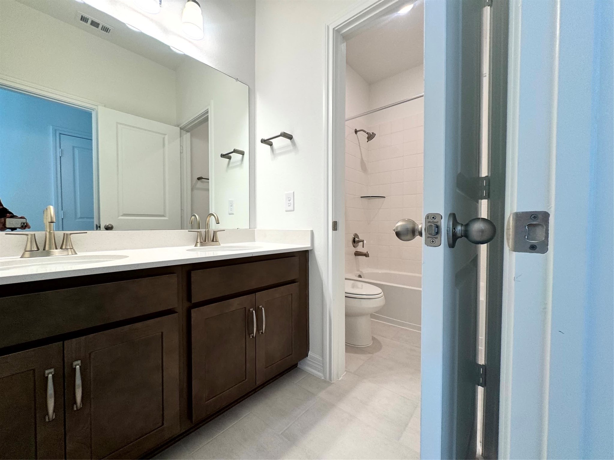 6107 Waterman Lake Lane Property Photo 27