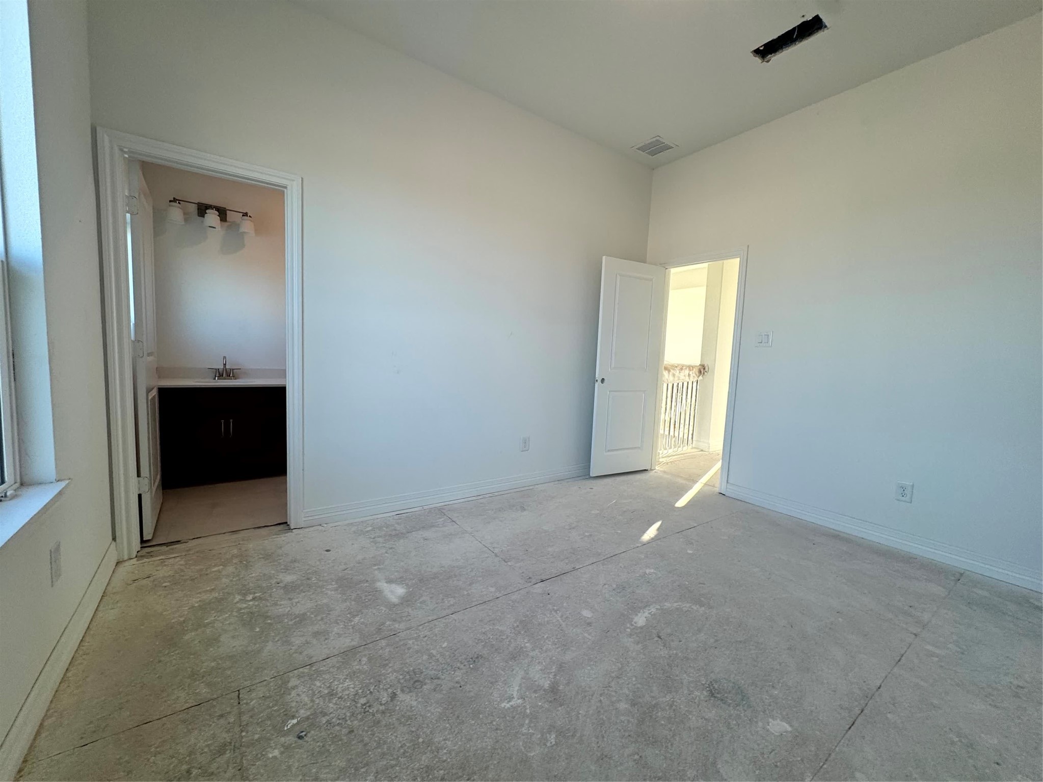 6107 Waterman Lake Lane Property Photo 37