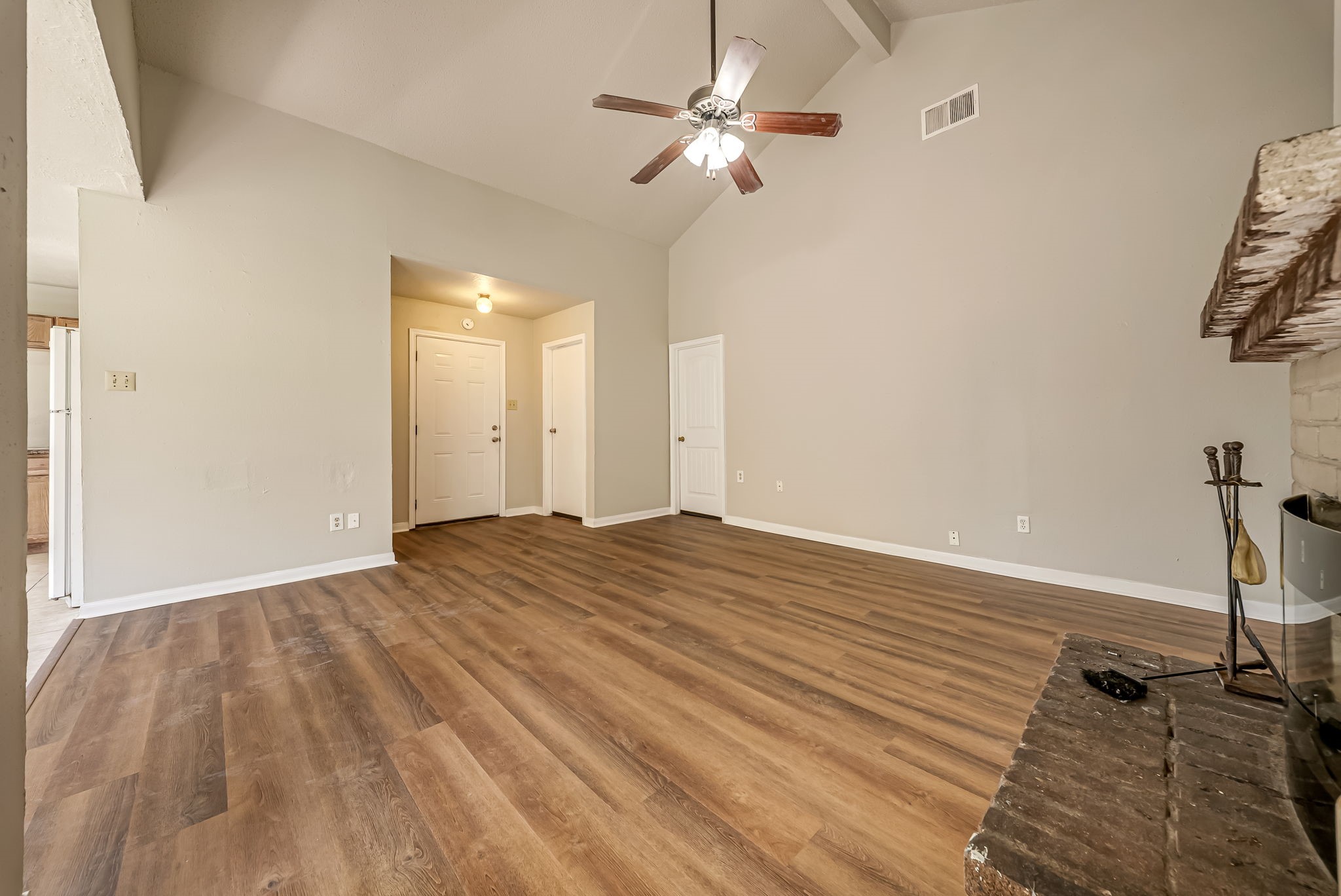 3111 Overcross Drive Property Photo 5