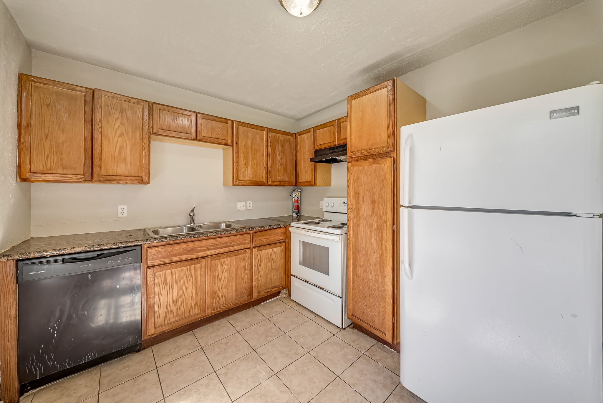 3111 Overcross Drive Property Photo 8