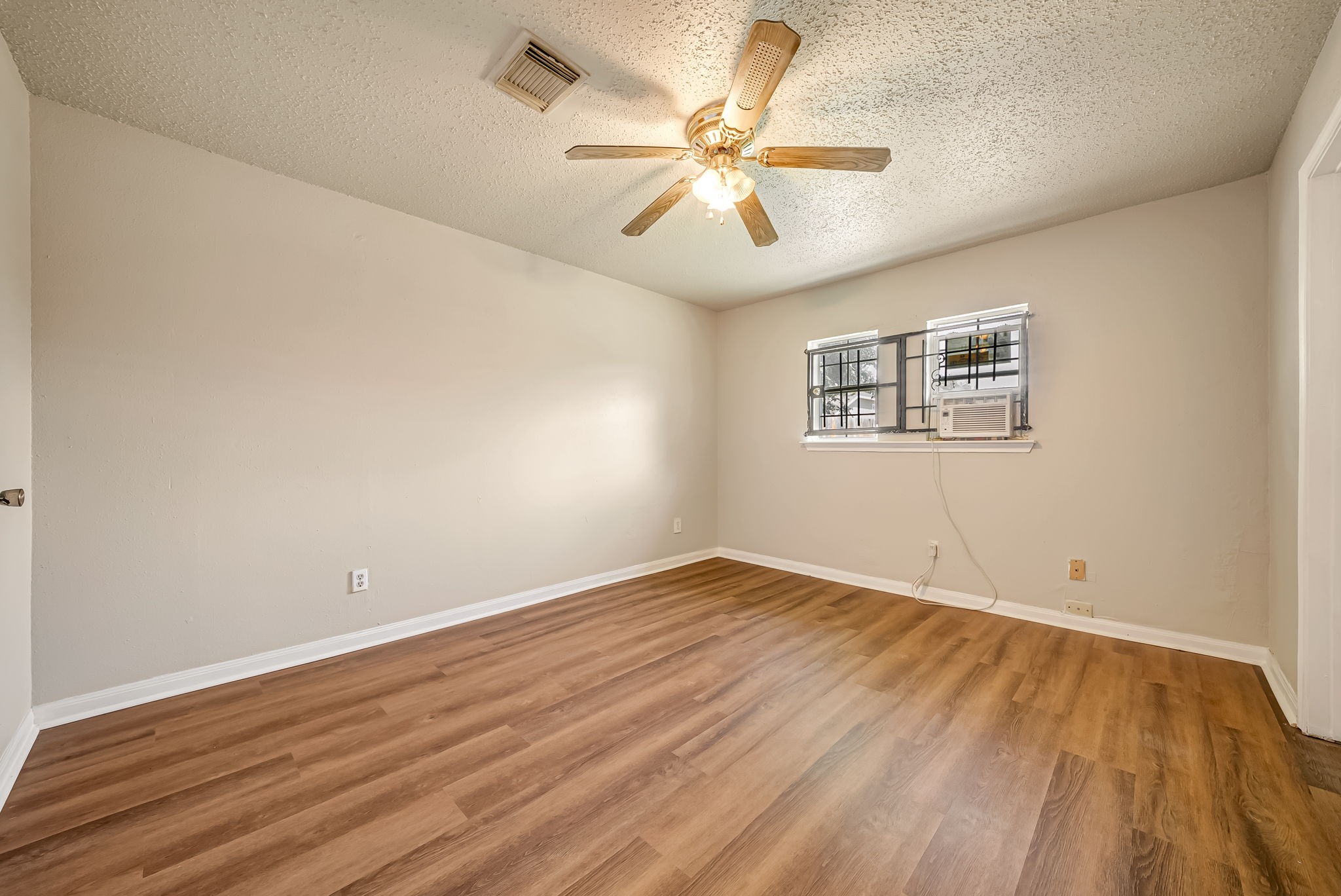 3111 Overcross Drive Property Photo 12