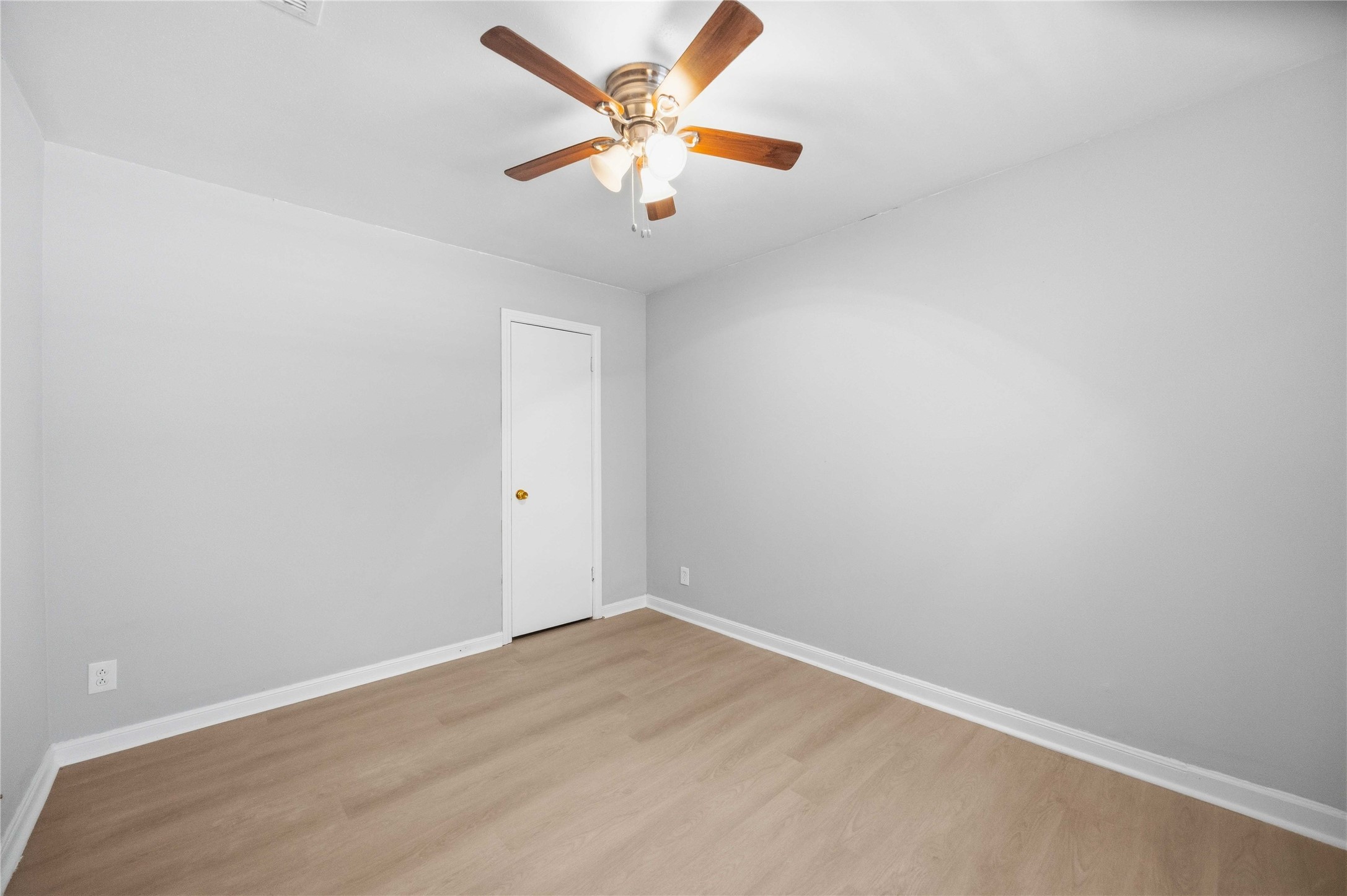11006 Thackery Lane Property Photo 18