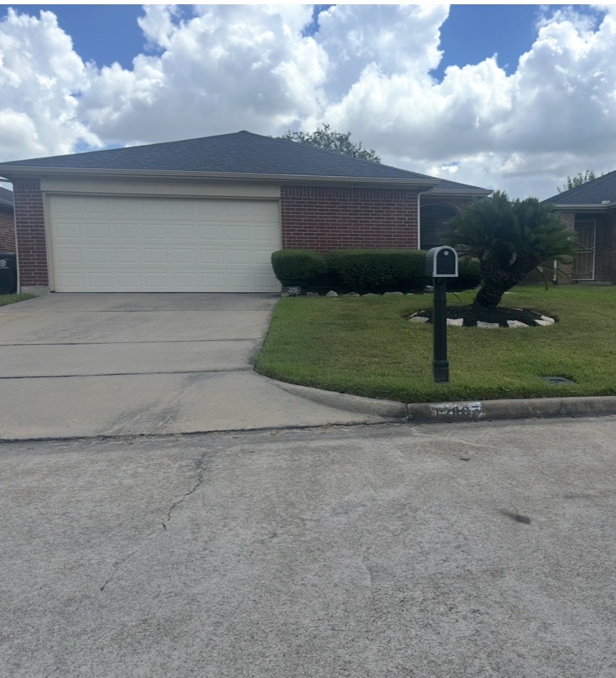 12807 Fawnway Drive Property Photo 4