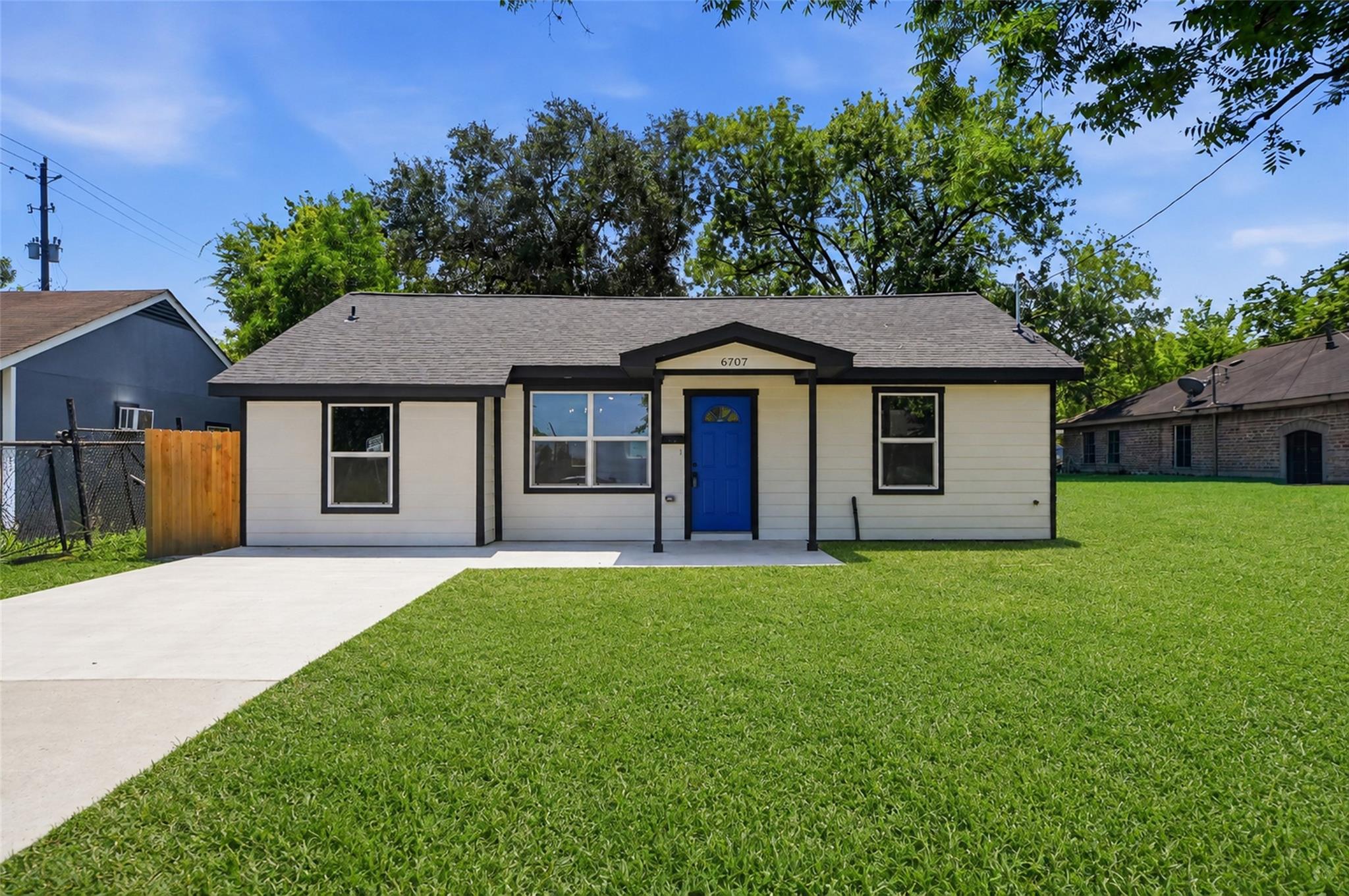 6707 New York Street, Houston Tx 77021 Property Photo 1