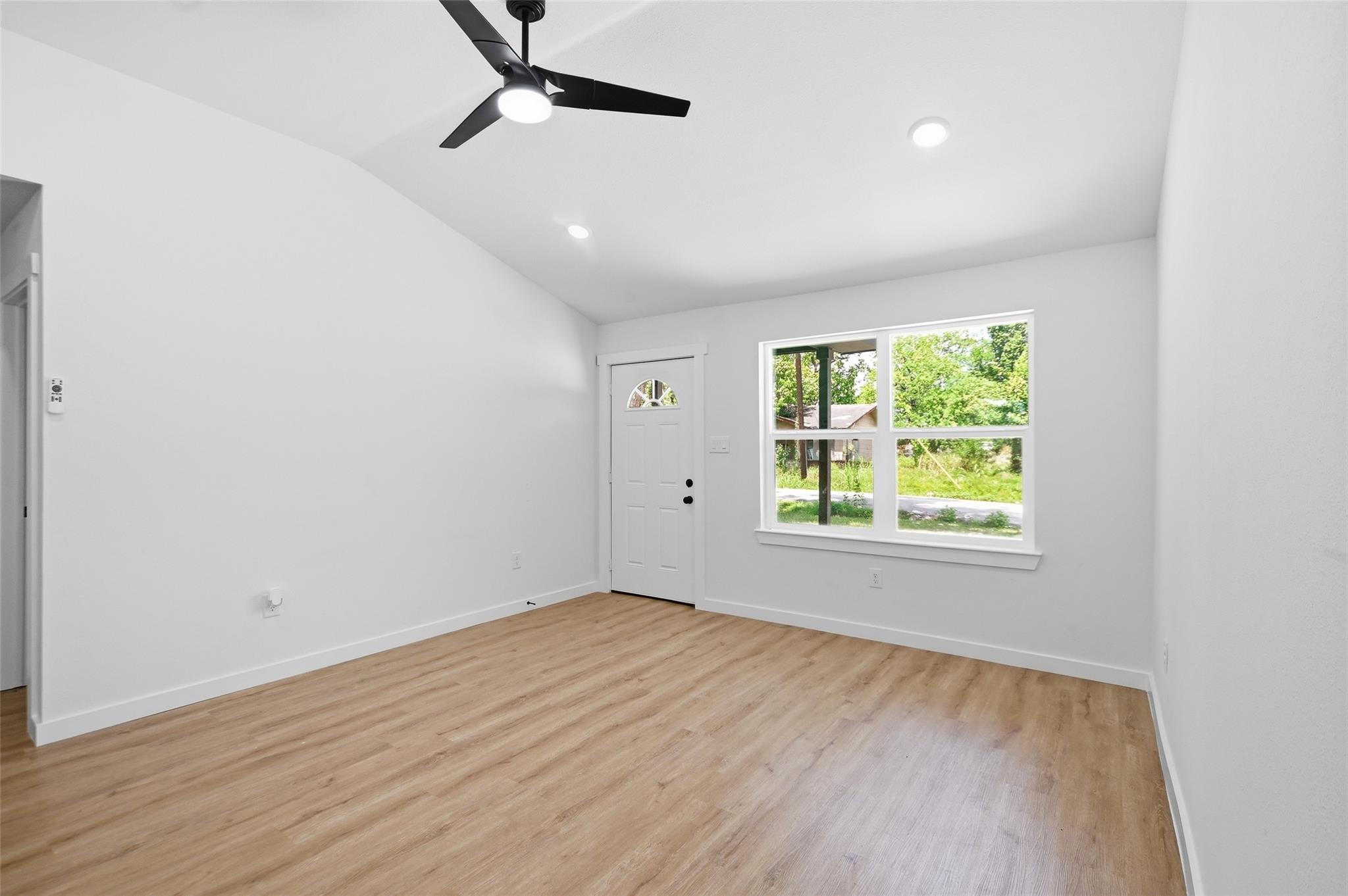 6707 New York Street, Houston Tx 77021 Property Photo 8