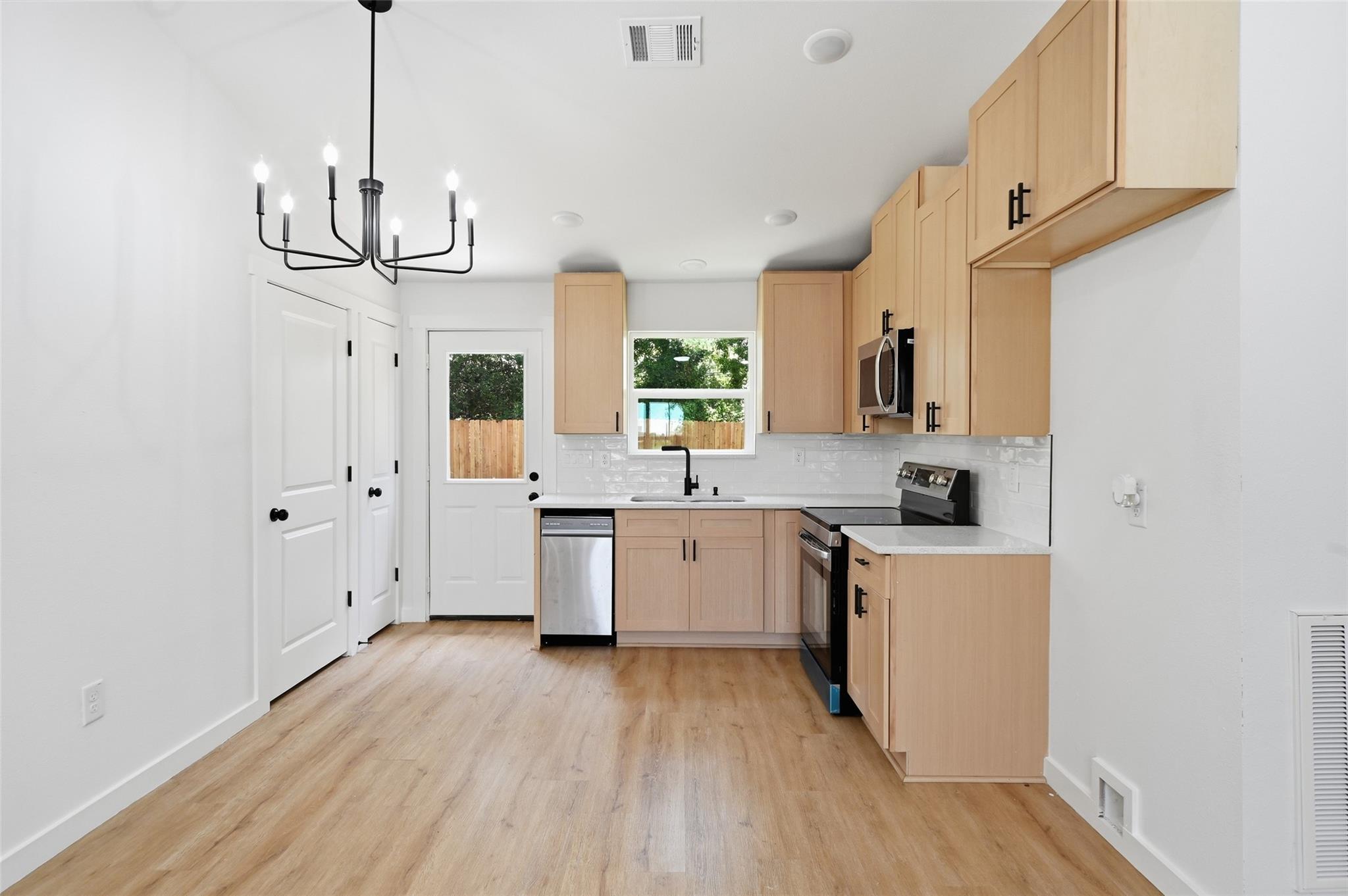 6707 New York Street, Houston Tx 77021 Property Photo 11