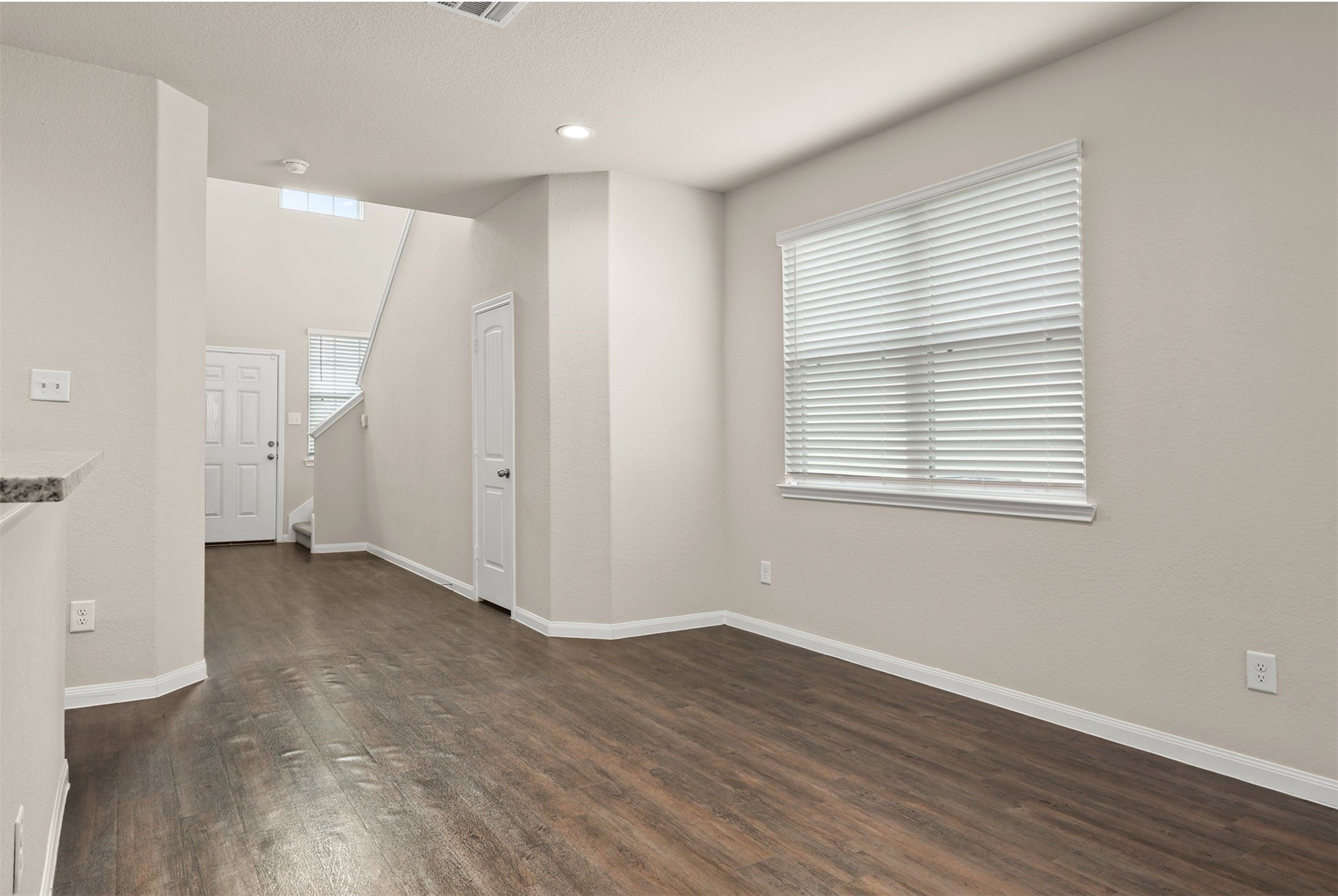 3591 Cannon Drive Property Photo 10
