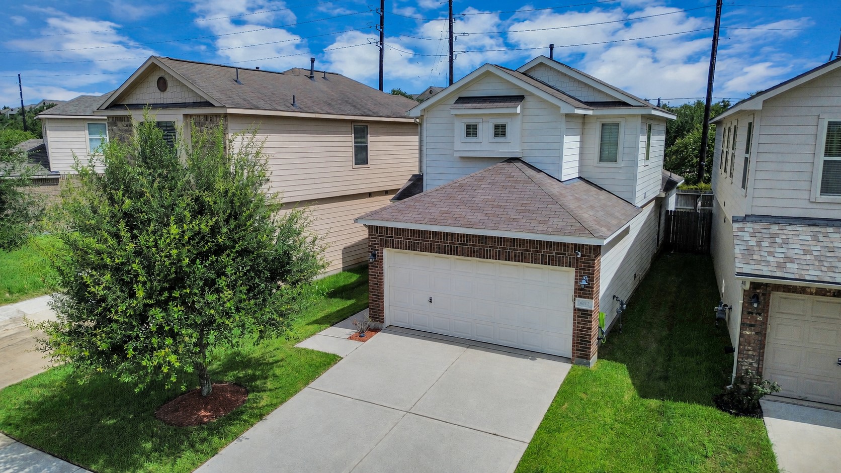 16022 Sommerall Lake Lane Property Photo 1