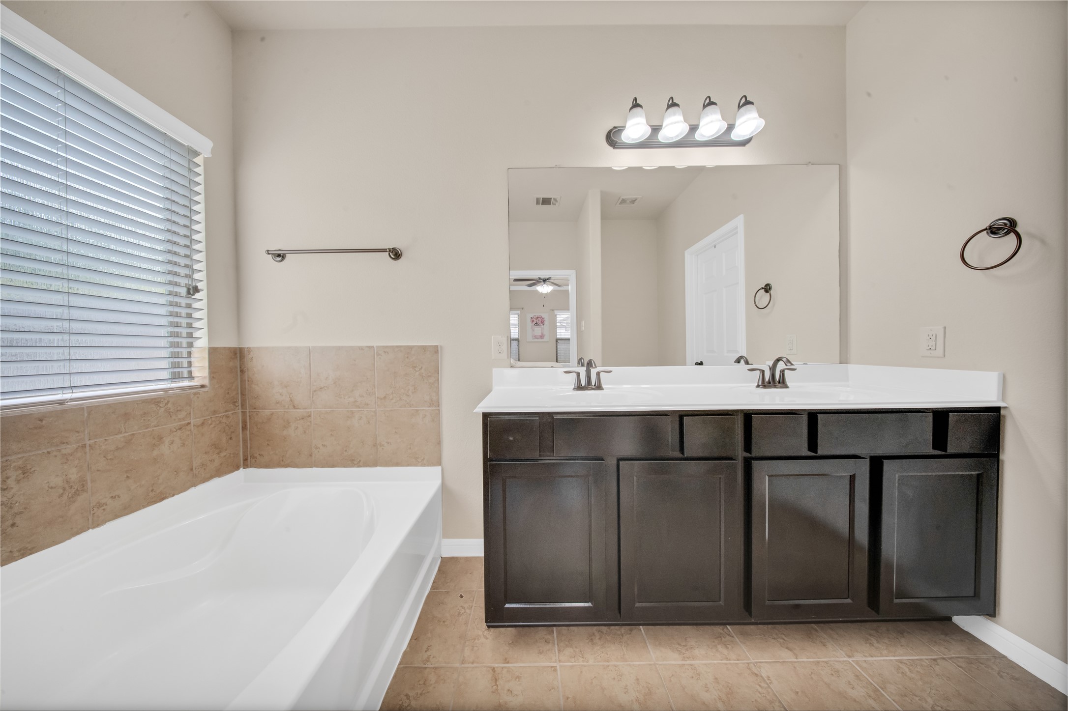16022 Sommerall Lake Lane Property Photo 8