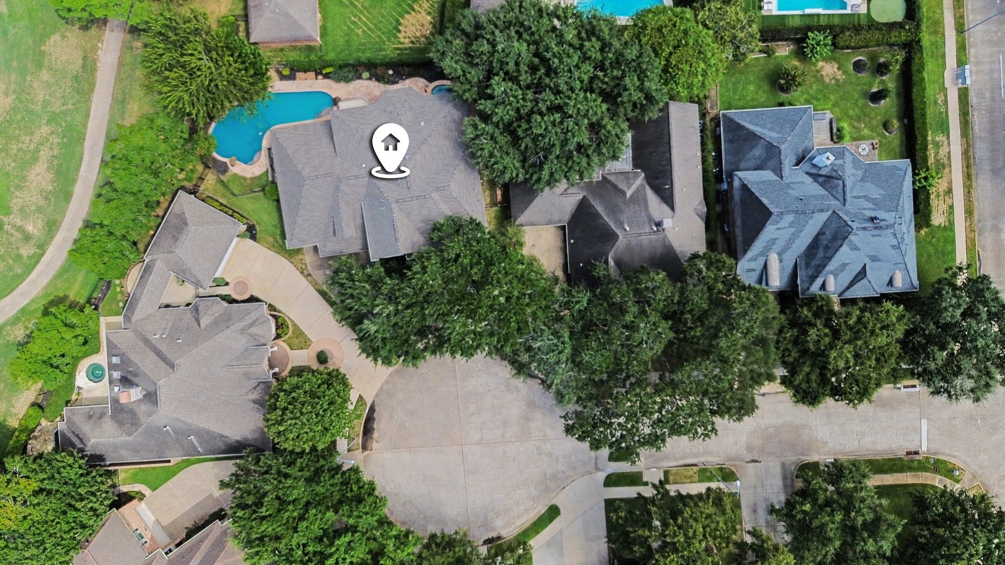 1207 Seabury Court Property Photo 2