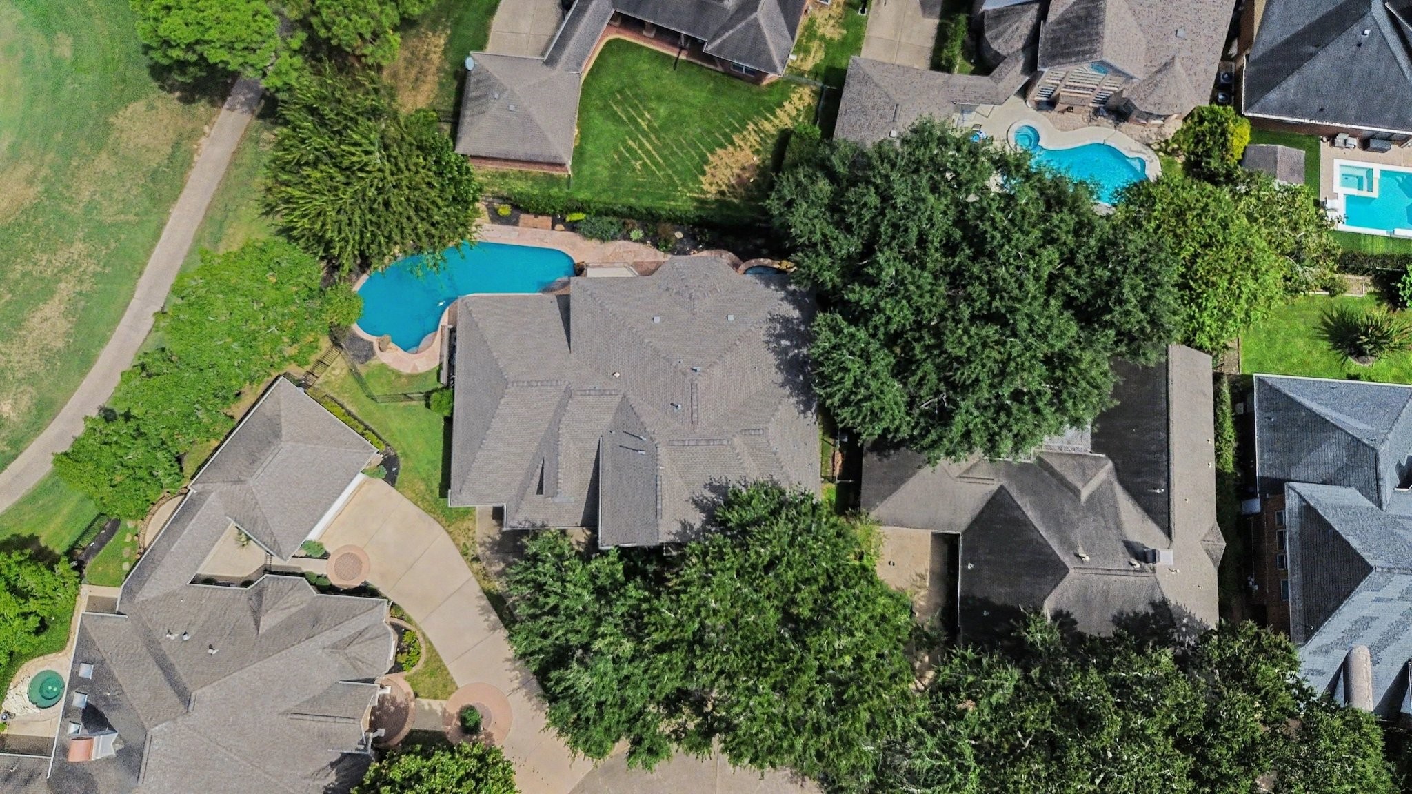 1207 Seabury Court Property Photo 42