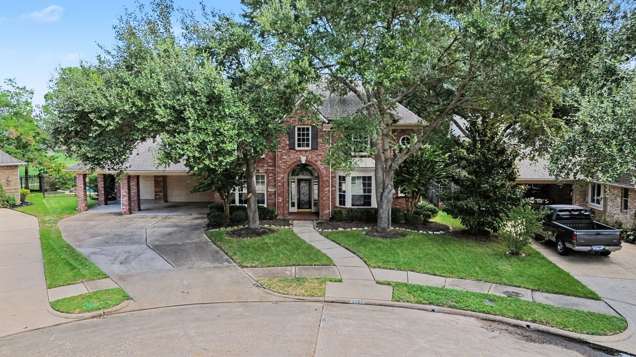 1207 Seabury Court Property Photo 45
