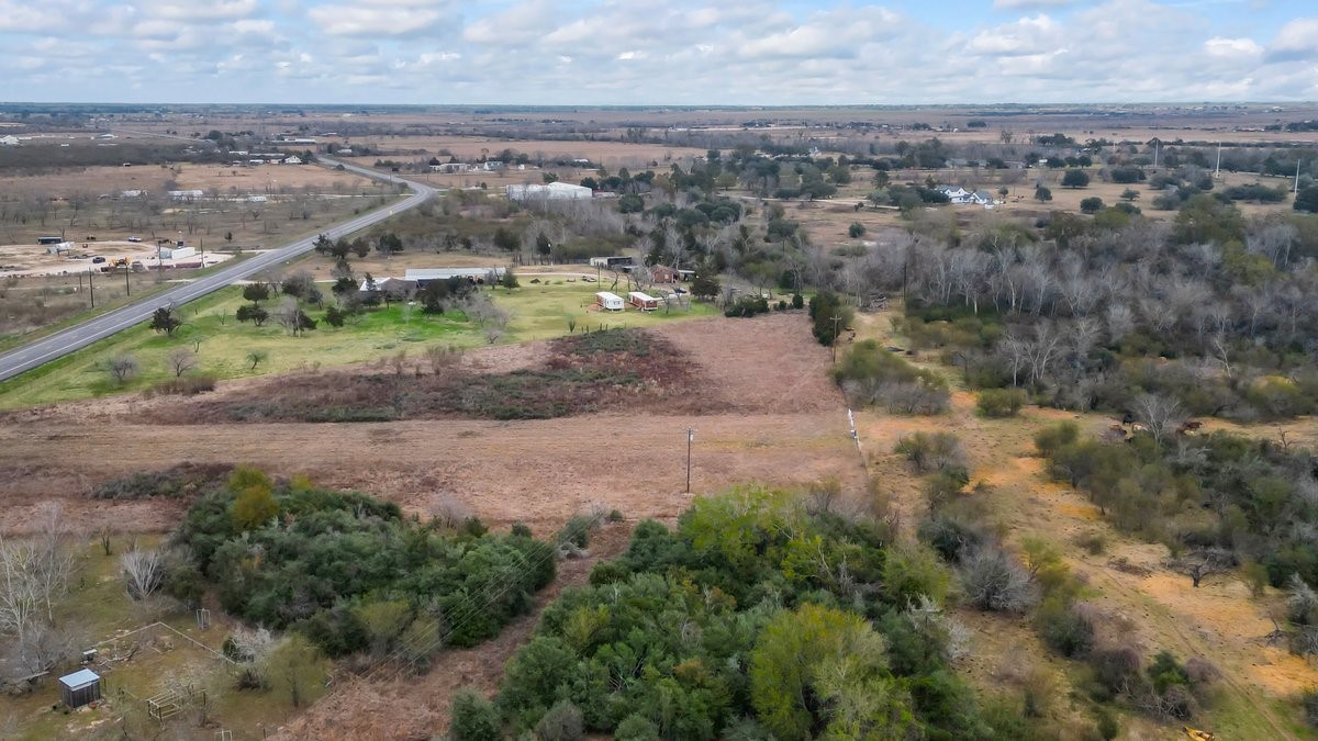 14872 Fm 359 Property Photo 9