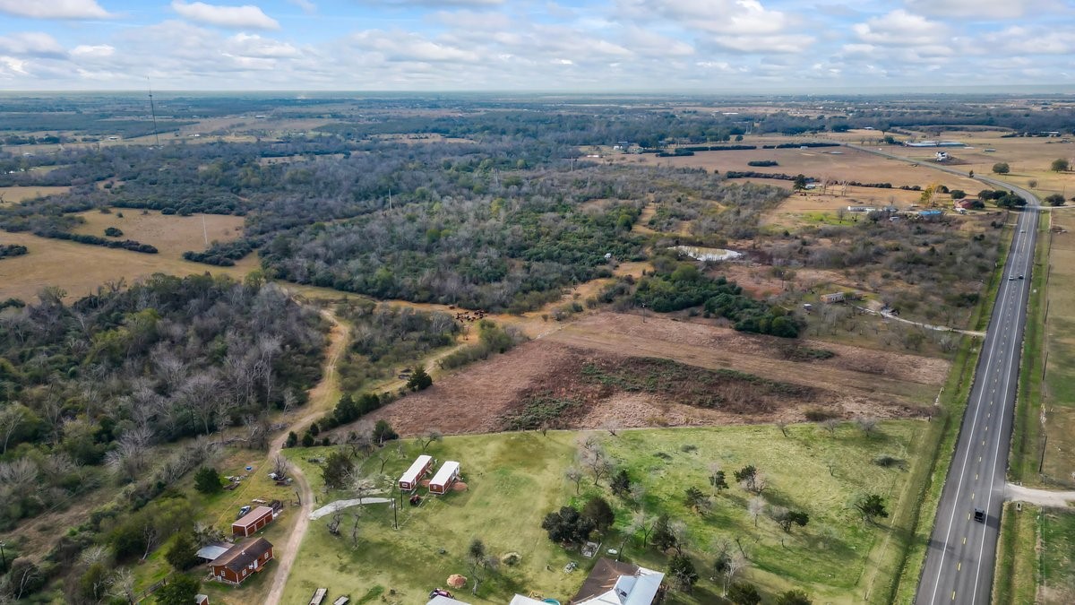 14872 Fm 359 Property Photo 14