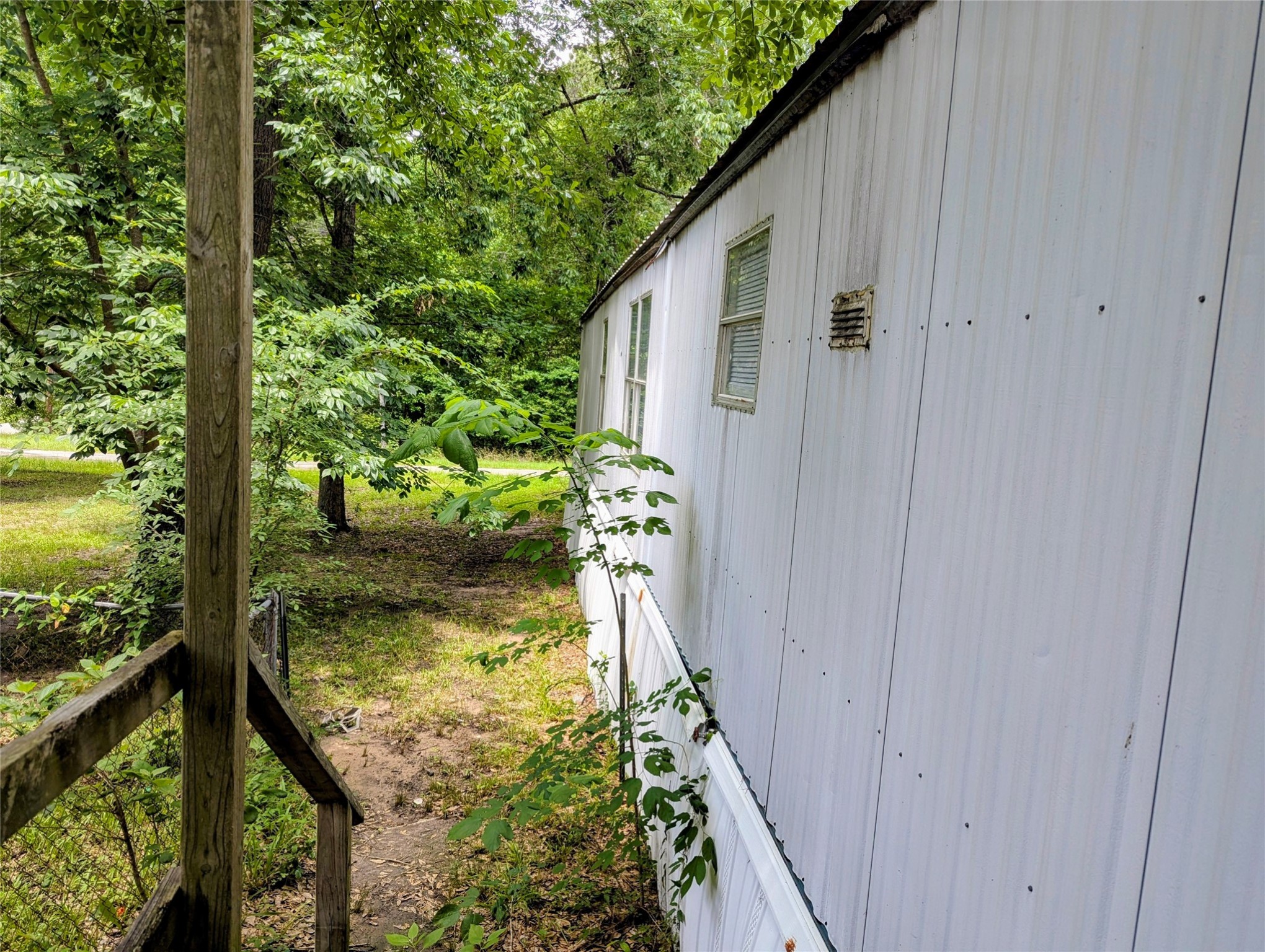 205 Curry Street Property Photo 13