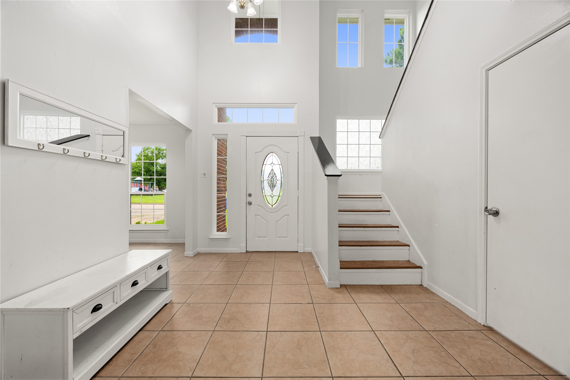 6322 Northland Drive Property Photo 4