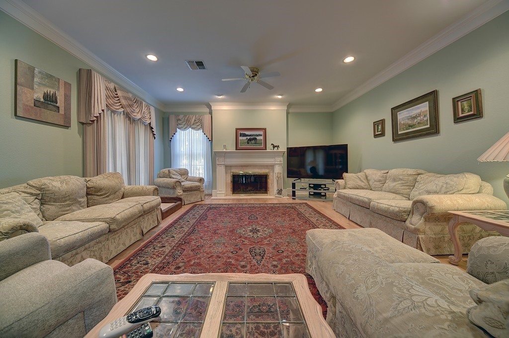 10777 Mazoch Road Property Photo 4