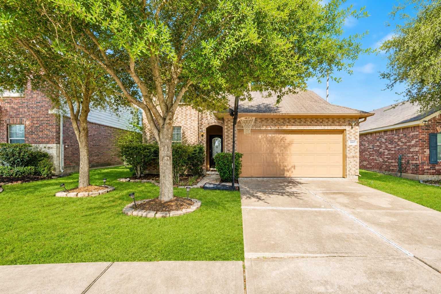 5907 Water Violet Lane Property Photo 3