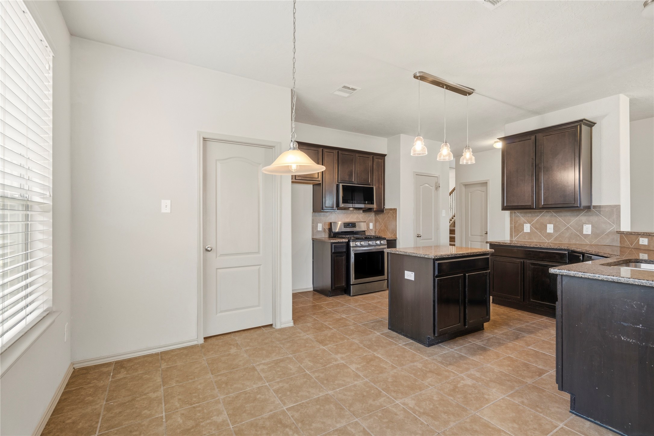 5907 Water Violet Lane Property Photo 12