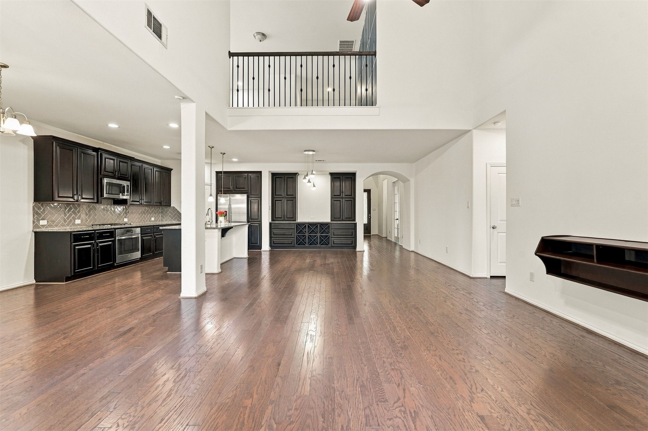 10930 Kennowy Court Property Photo 7