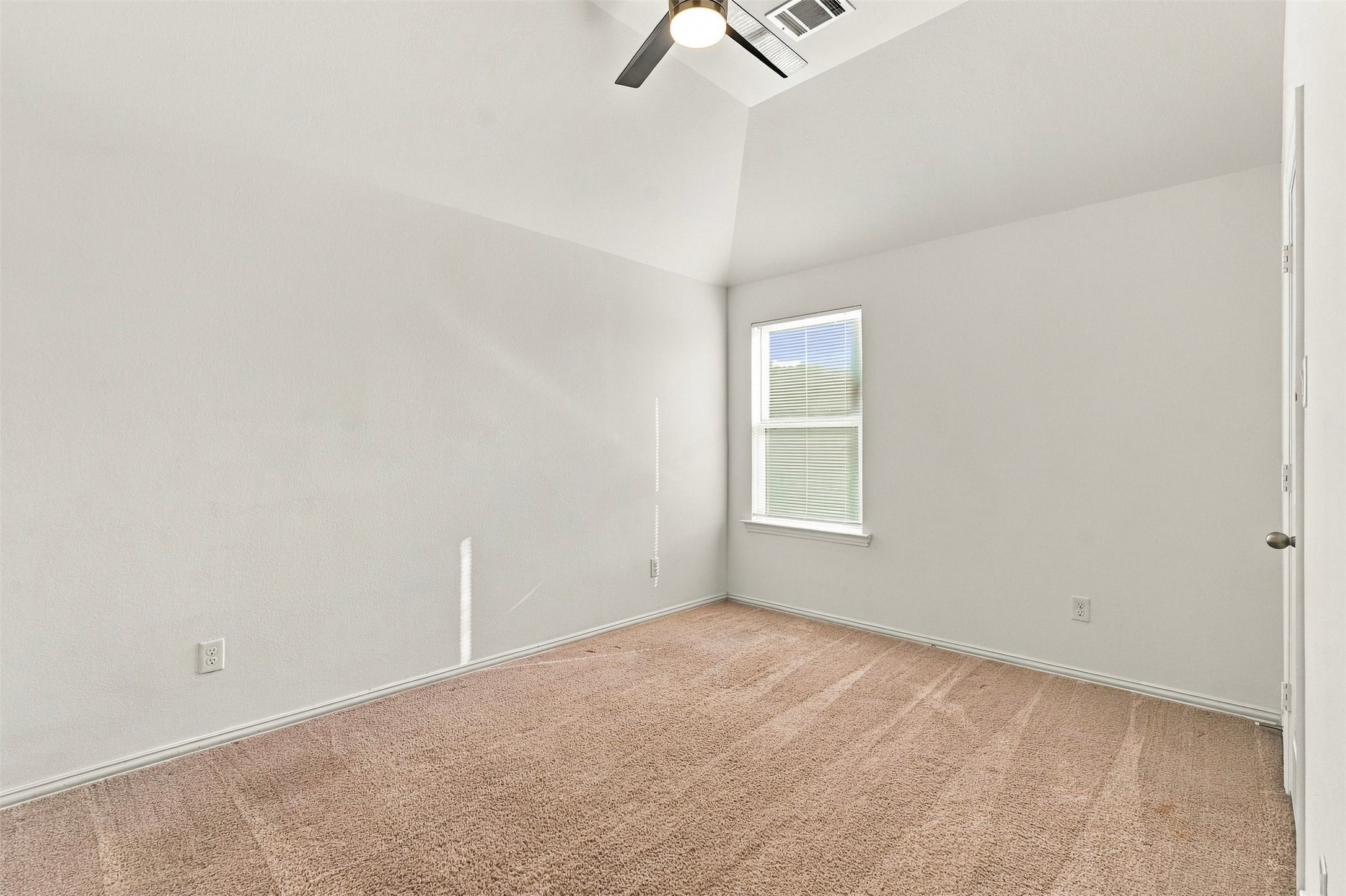 10930 Kennowy Court Property Photo 20