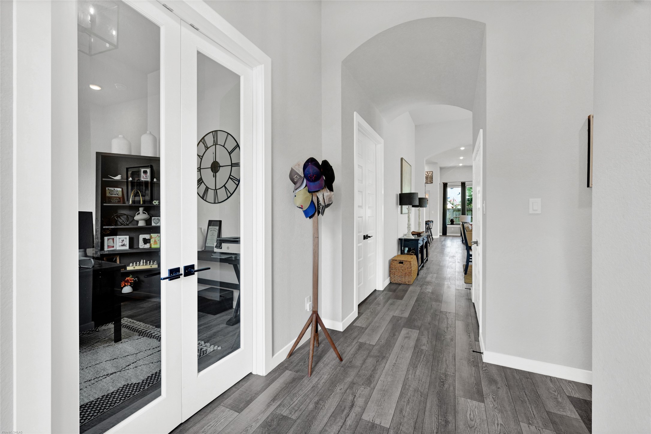 30707 Bent Tree Court Property Photo 3