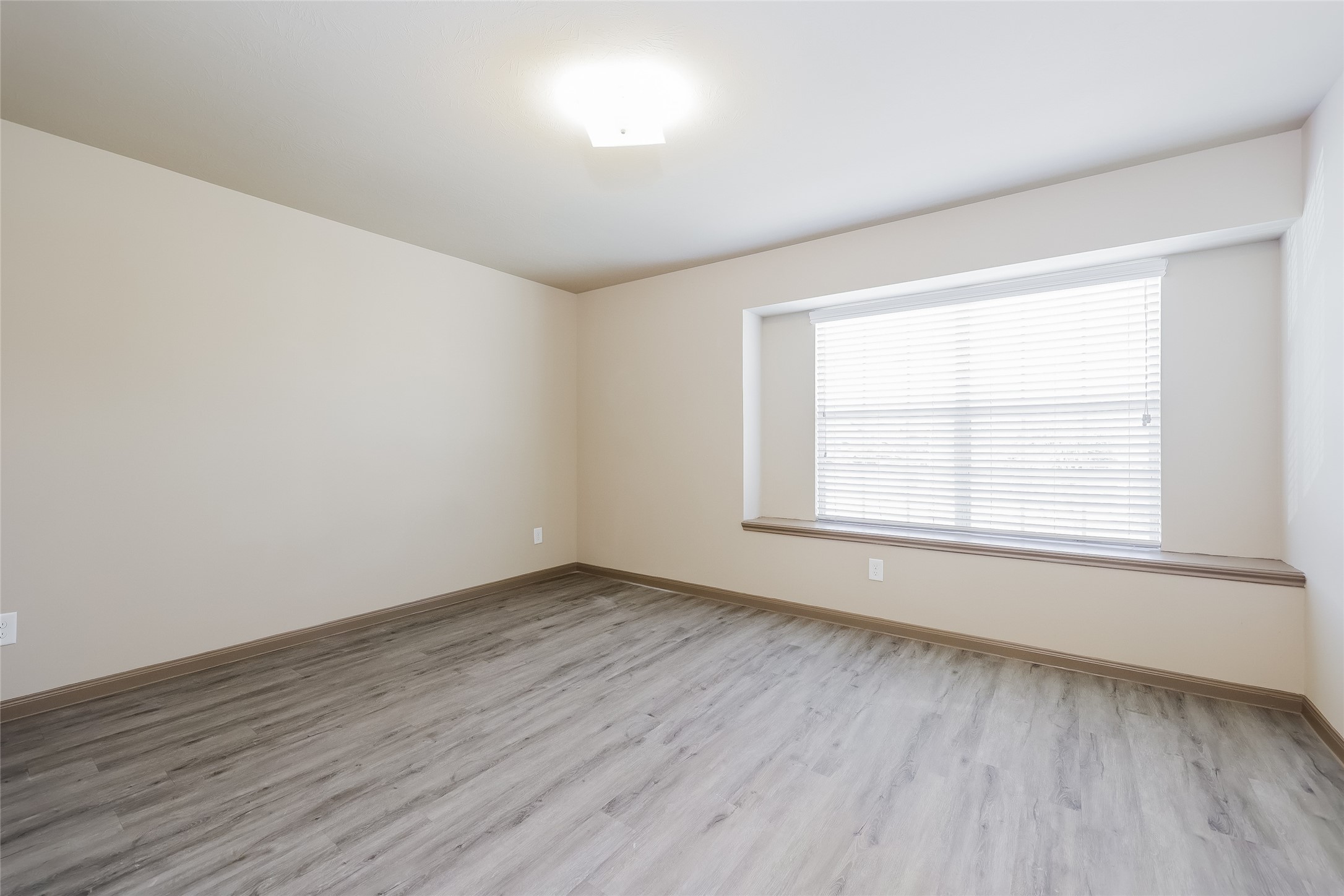 21834 S Werrington Way Property Photo 10