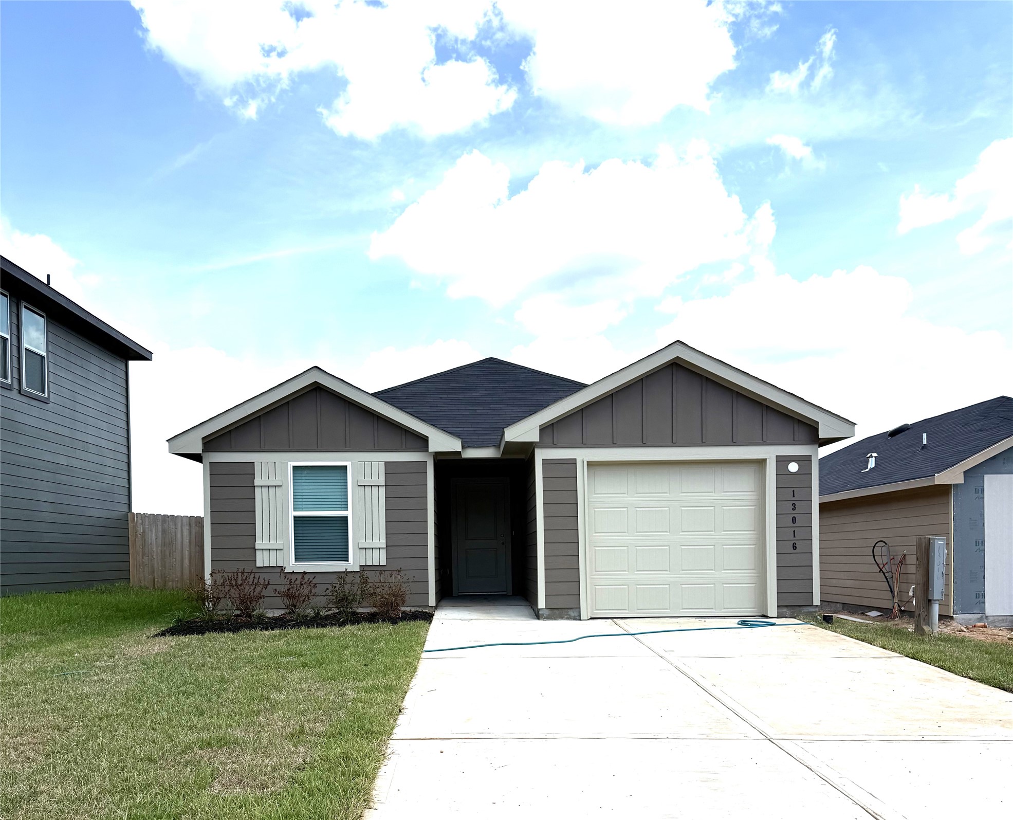 13016 Mccrorey Trails Drive Property Photo 1