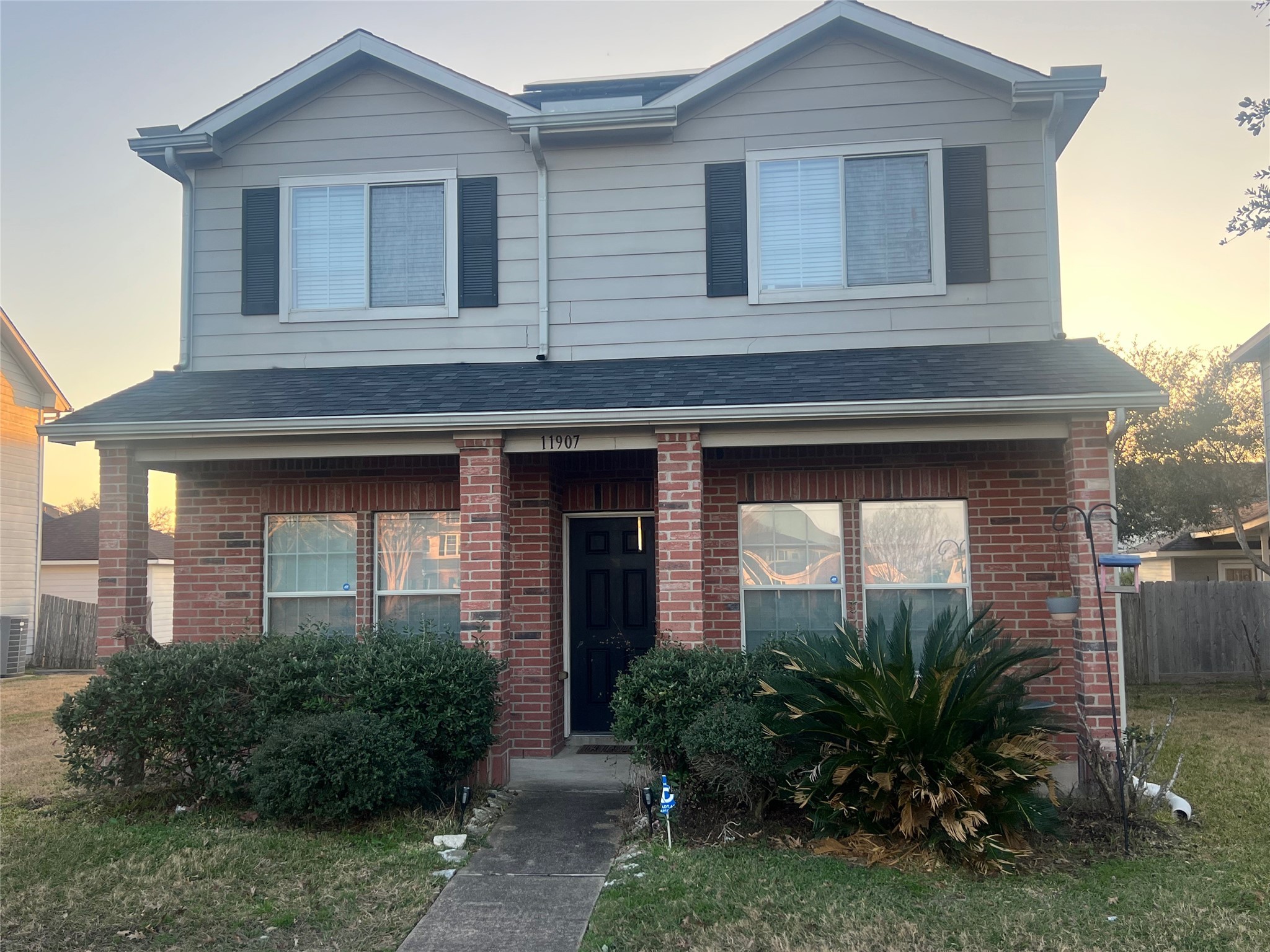 11907 Princess Garden Way Property Photo