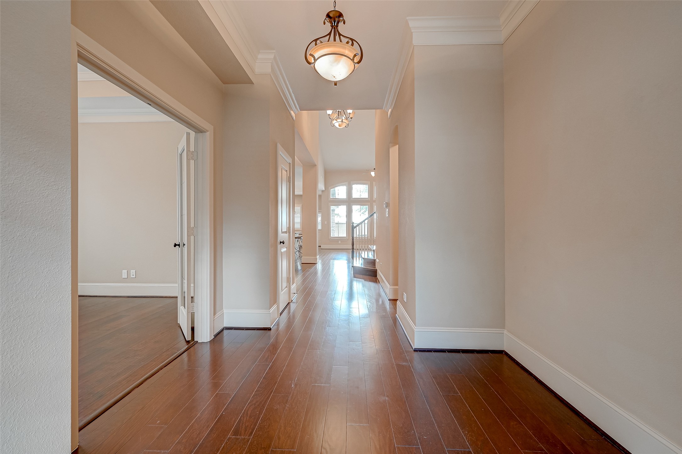 10323 Hatcher Drive Property Photo 5