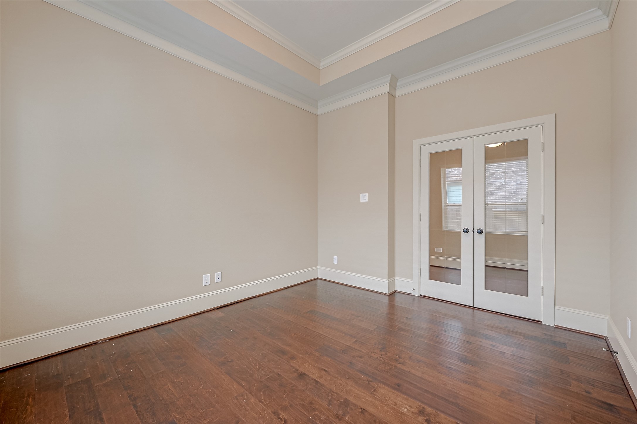 10323 Hatcher Drive Property Photo 6