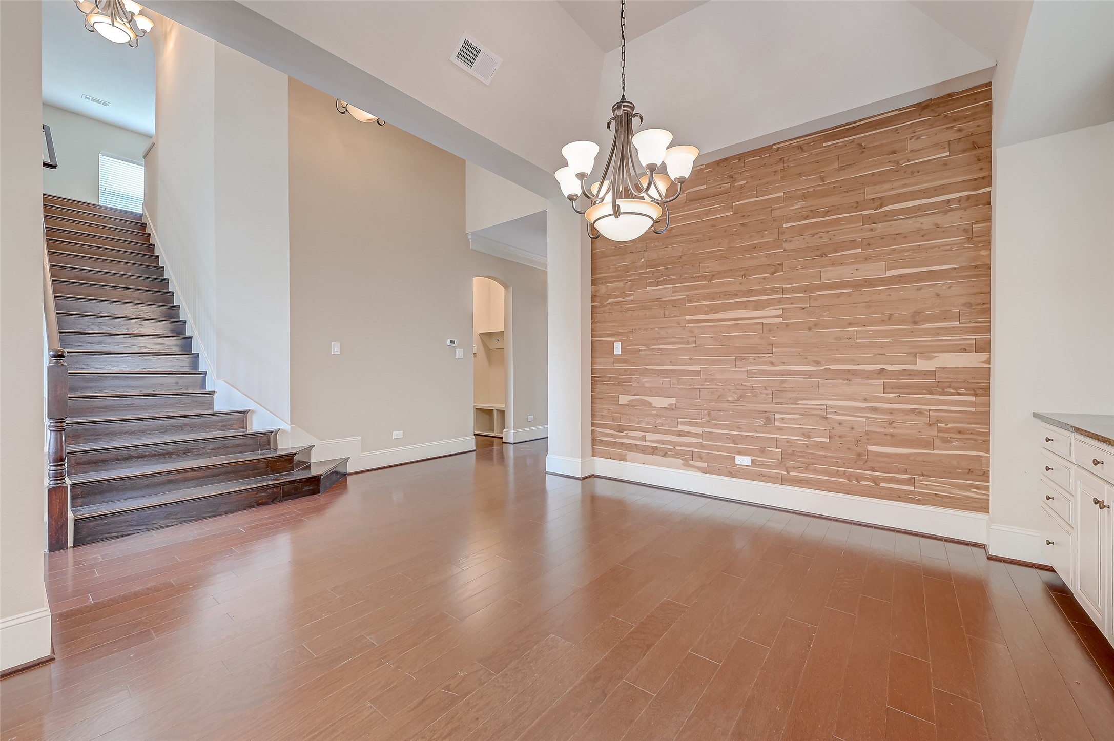 10323 Hatcher Drive Property Photo 20