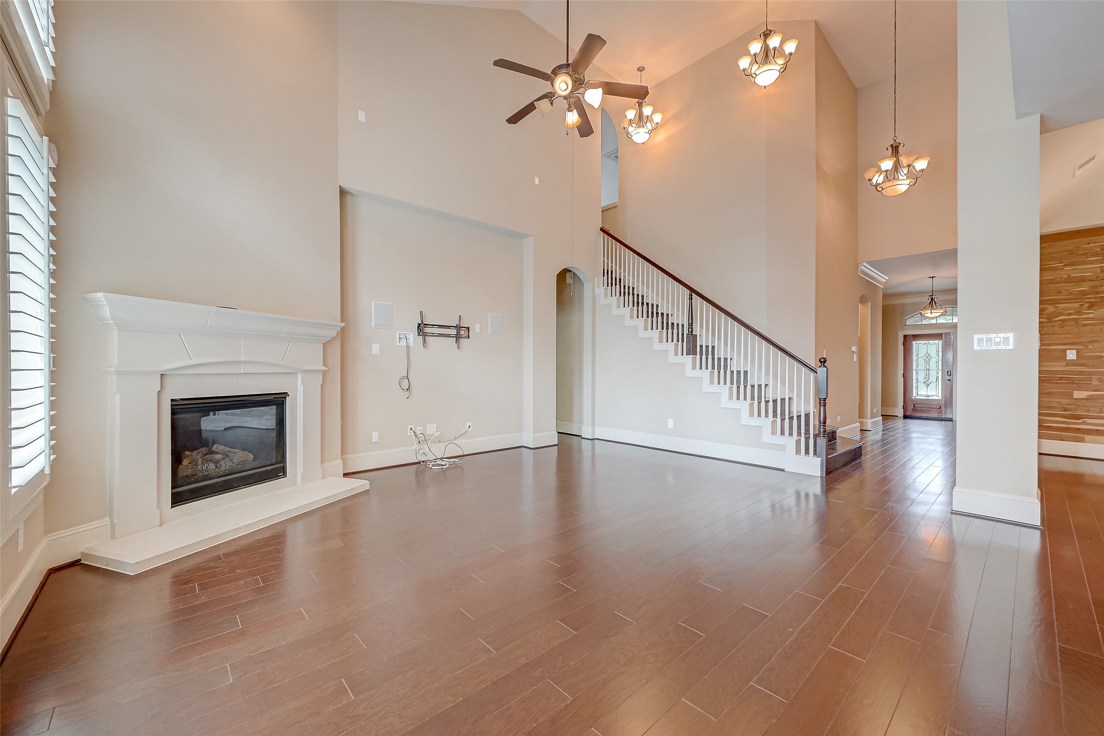10323 Hatcher Drive Property Photo 22