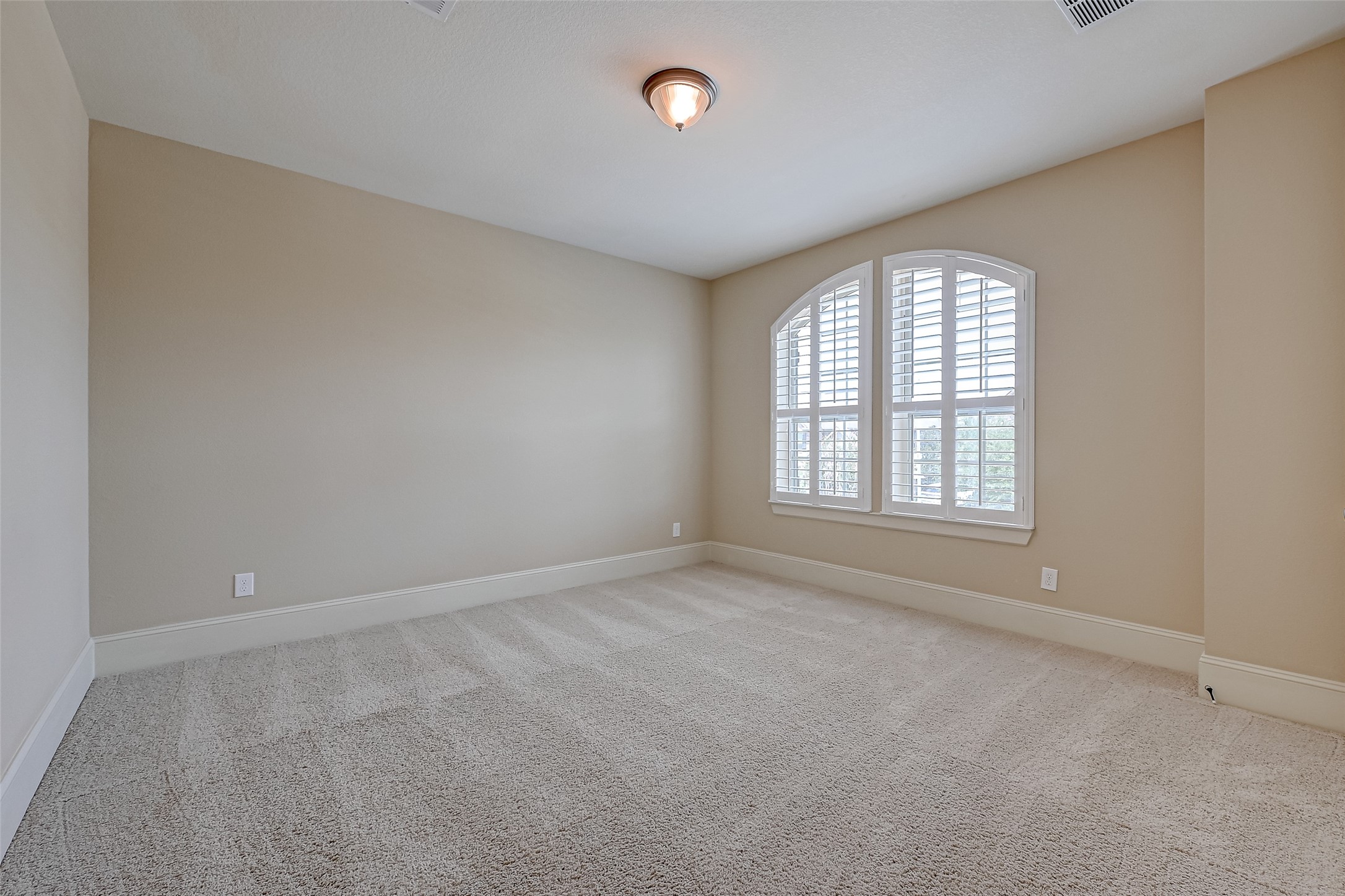 10323 Hatcher Drive Property Photo 41