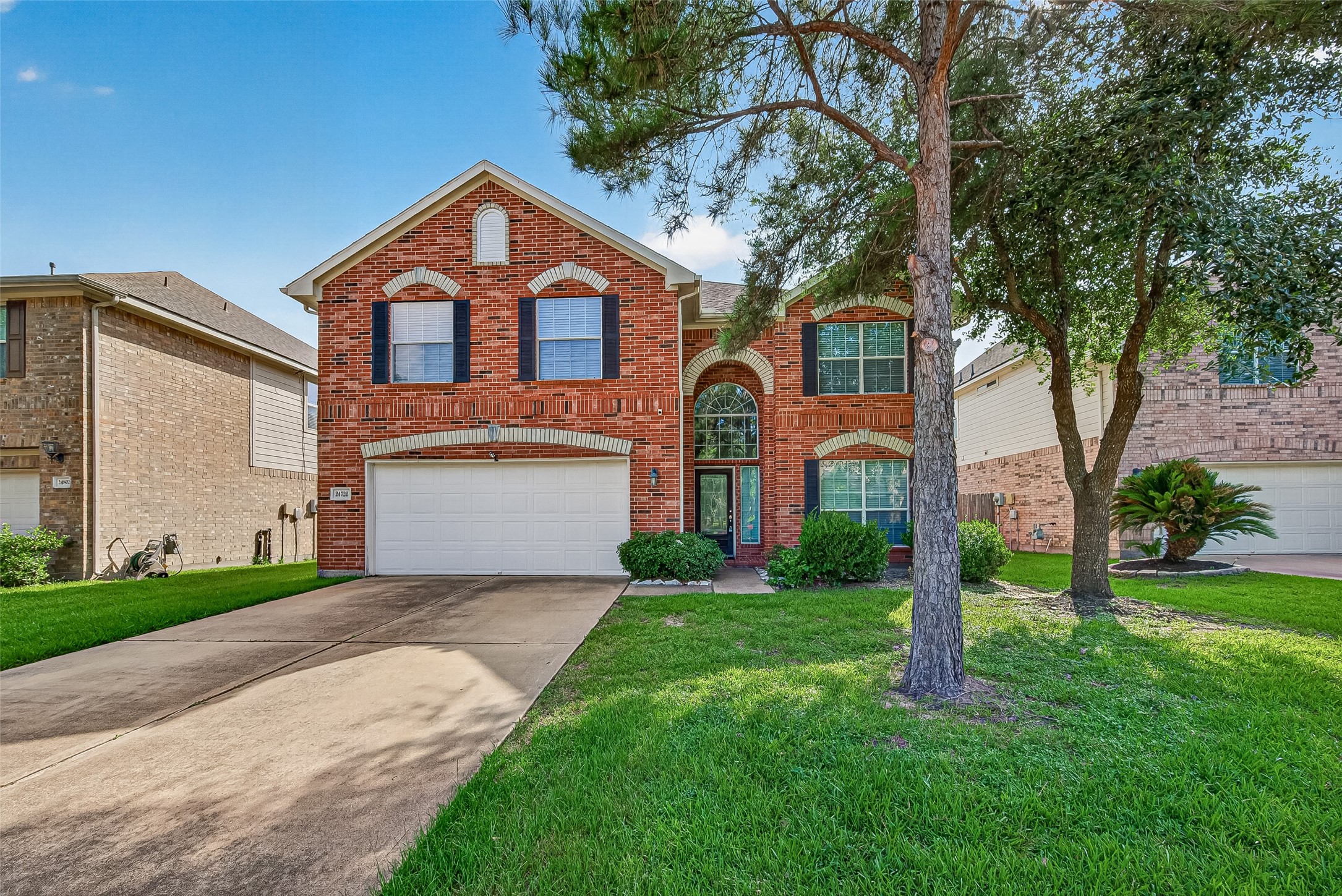 24722 Garnet Shadow Lane Property Photo 1