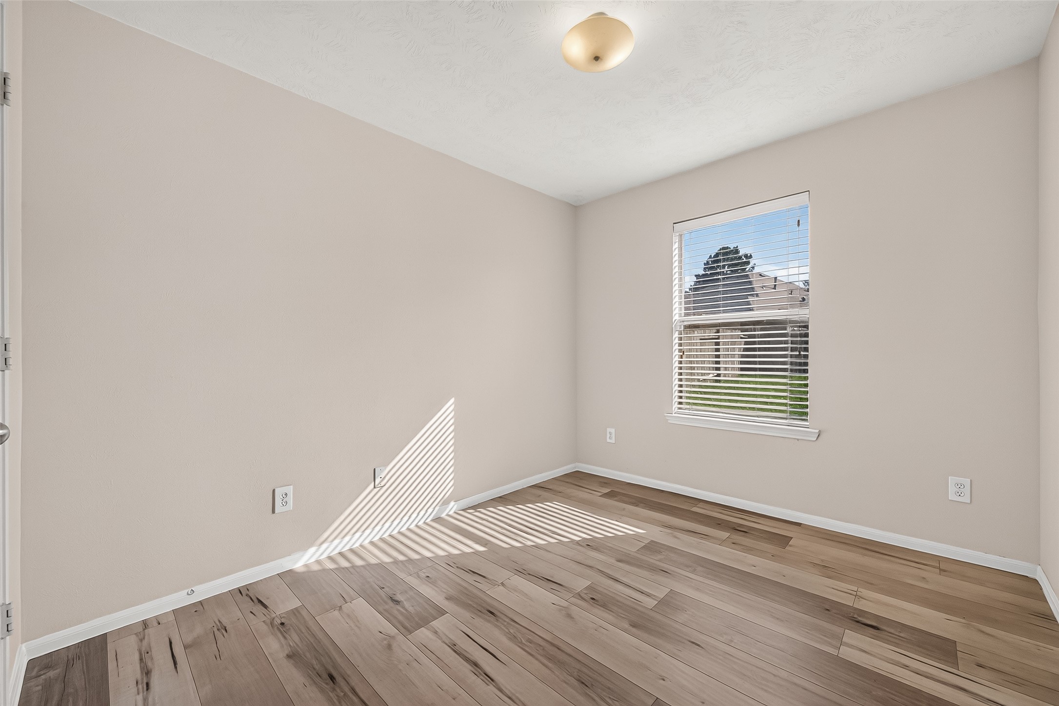 24722 Garnet Shadow Lane Property Photo 23