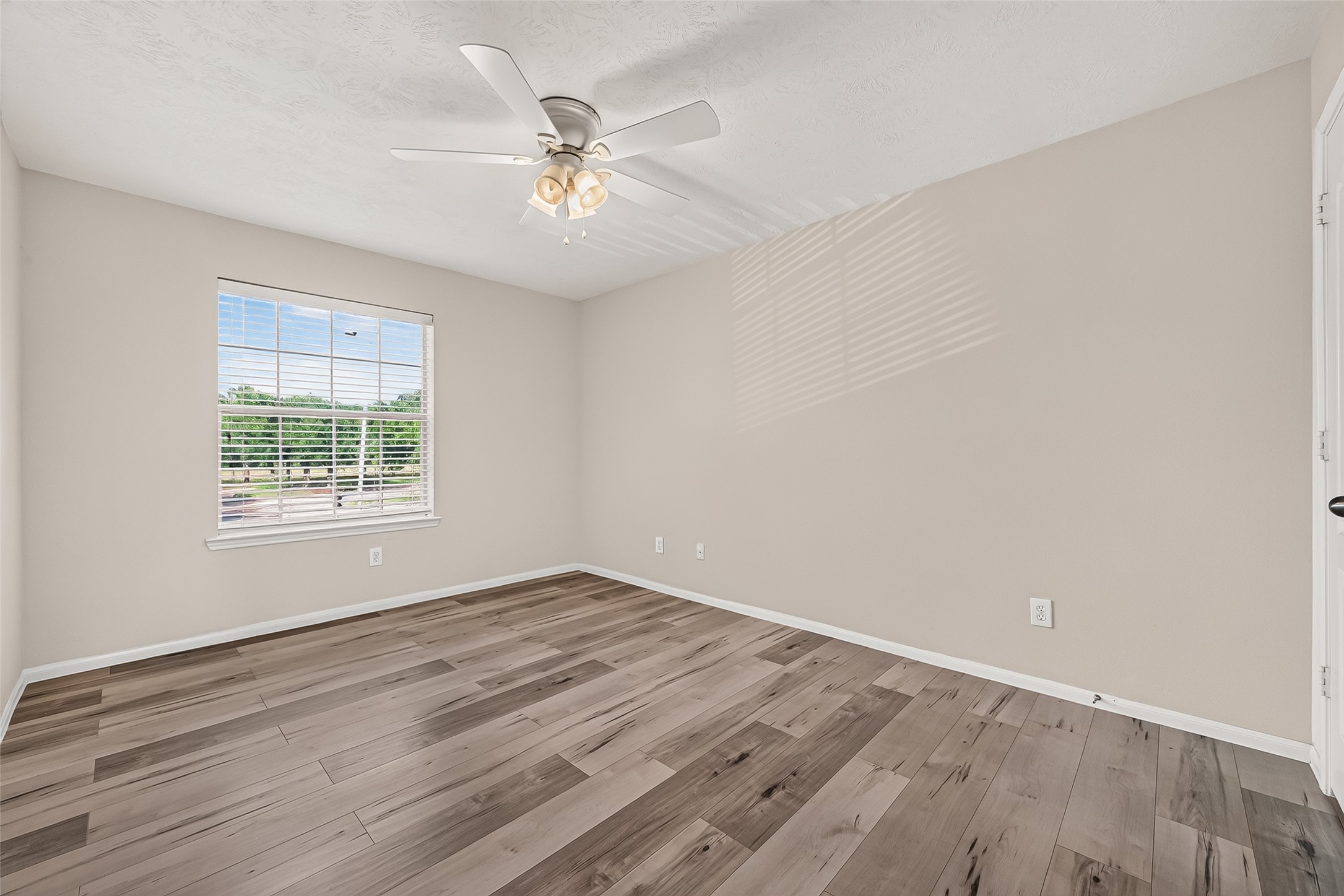 24722 Garnet Shadow Lane Property Photo 38