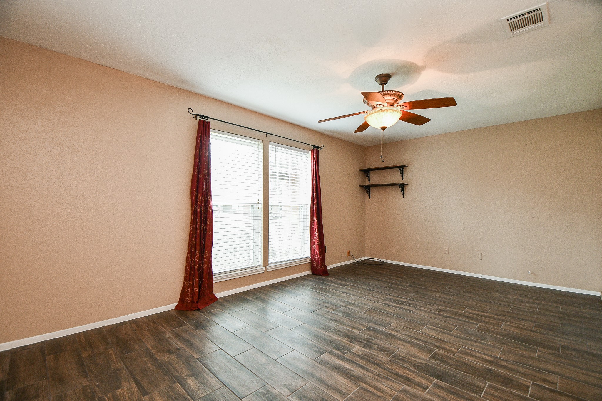727 Red Rock Canyon Drive Property Photo 14
