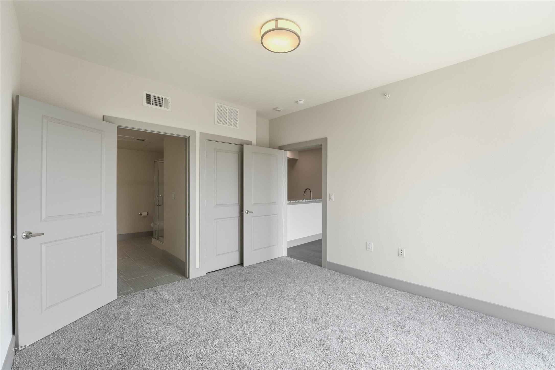 6955 Turtlewood Drive 602 Property Photo 7