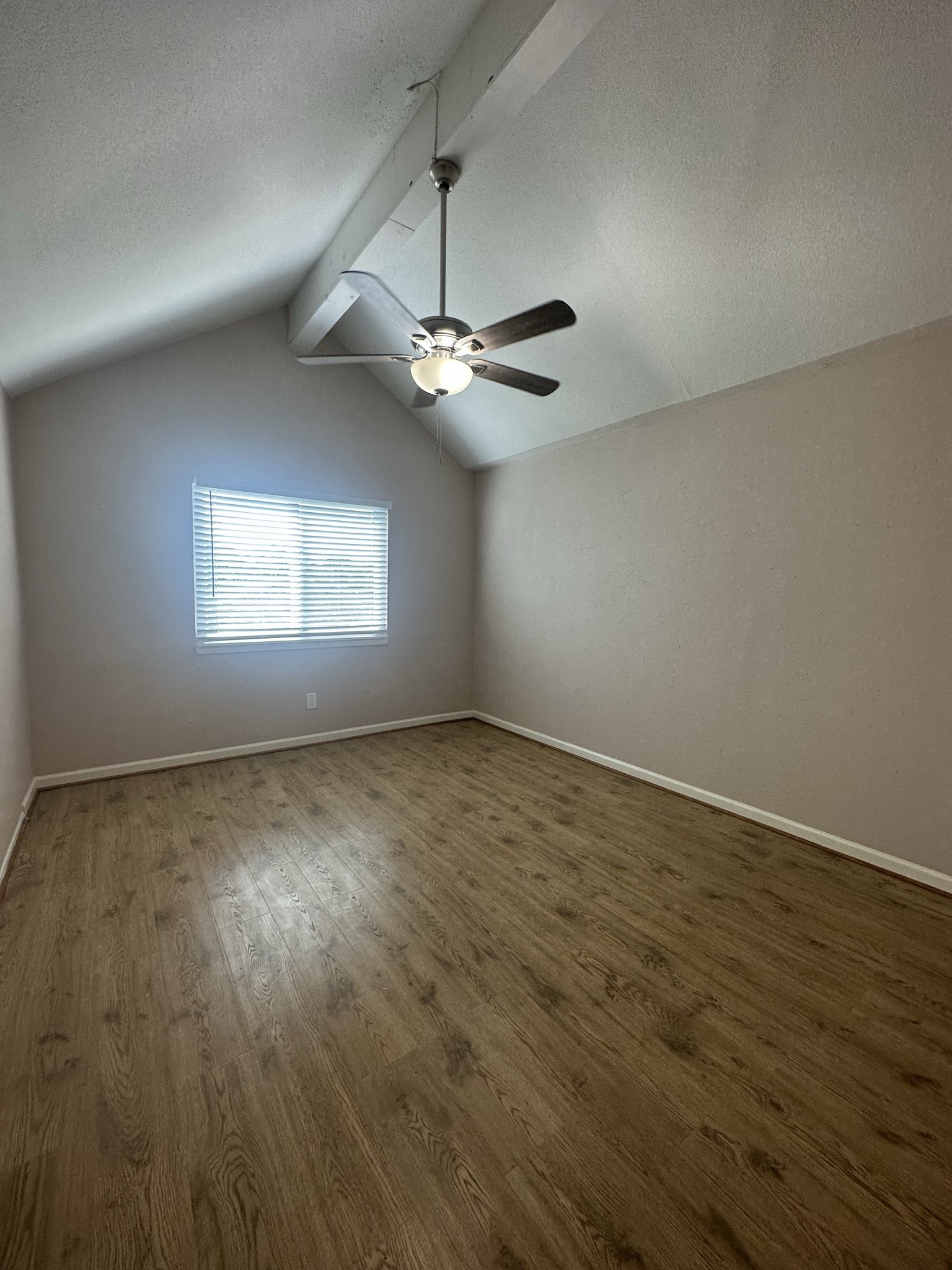 1222 Ravenscourt Drive Property Photo 10