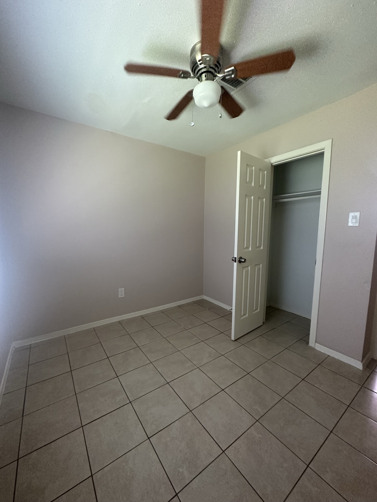1222 Ravenscourt Drive Property Photo 15