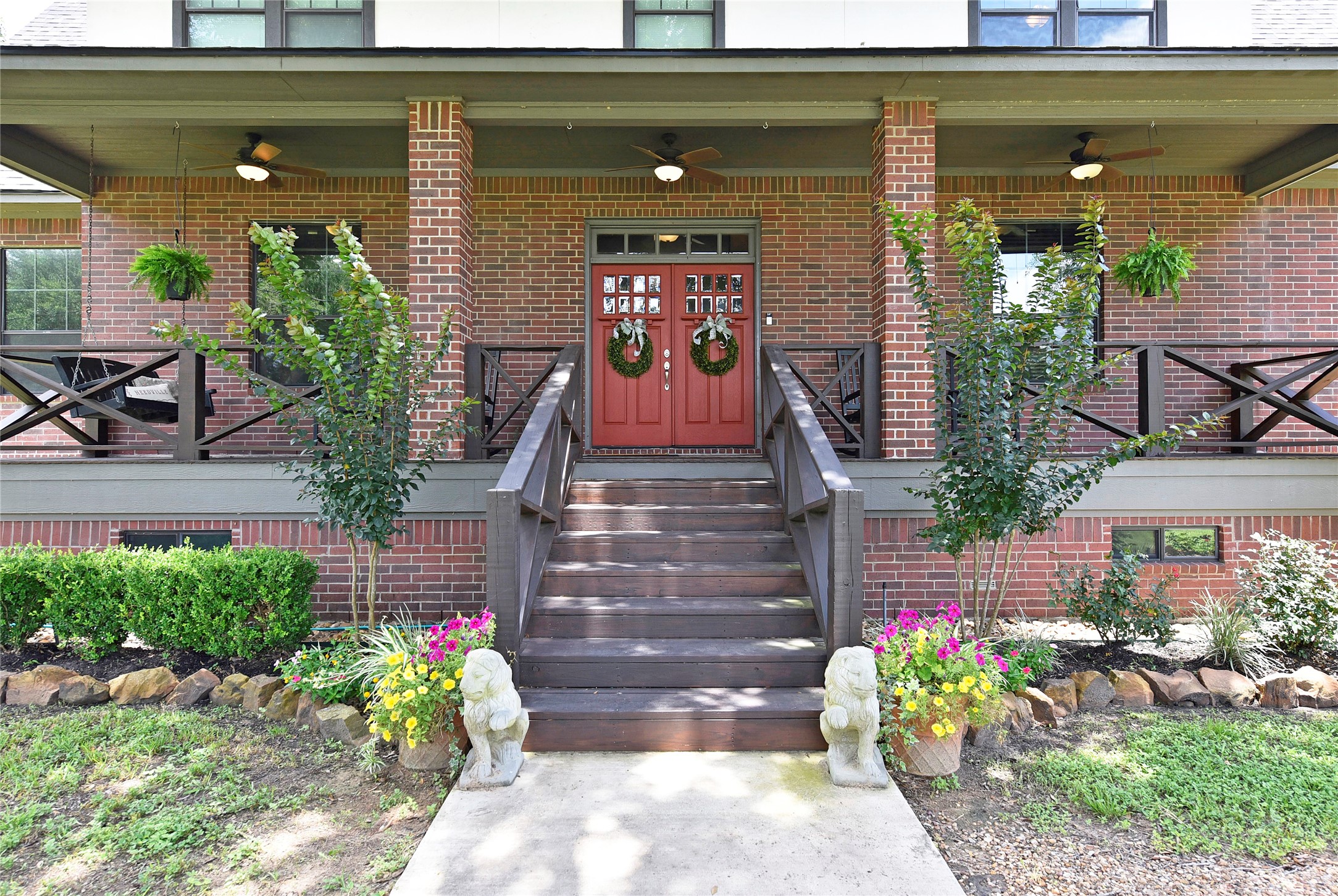 14323 Buffalo Street Property Photo 5