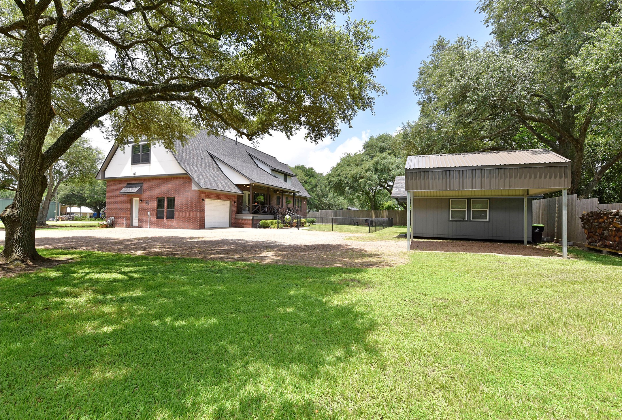 14323 Buffalo Street Property Photo 12