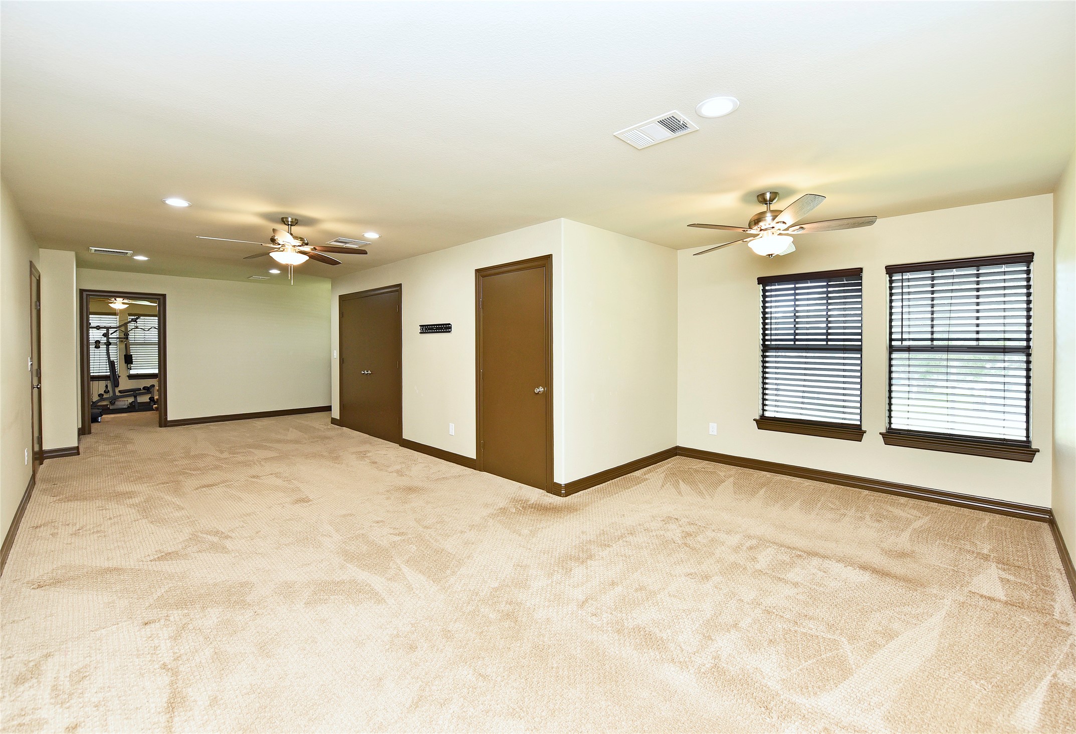 14323 Buffalo Street Property Photo 34