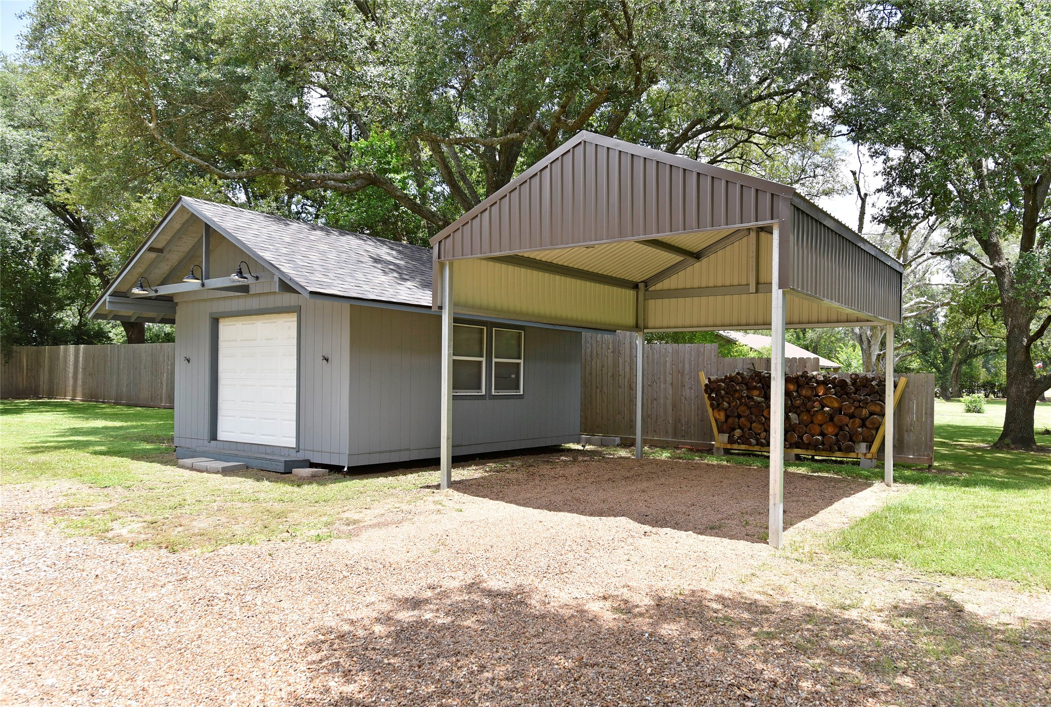14323 Buffalo Street Property Photo 48